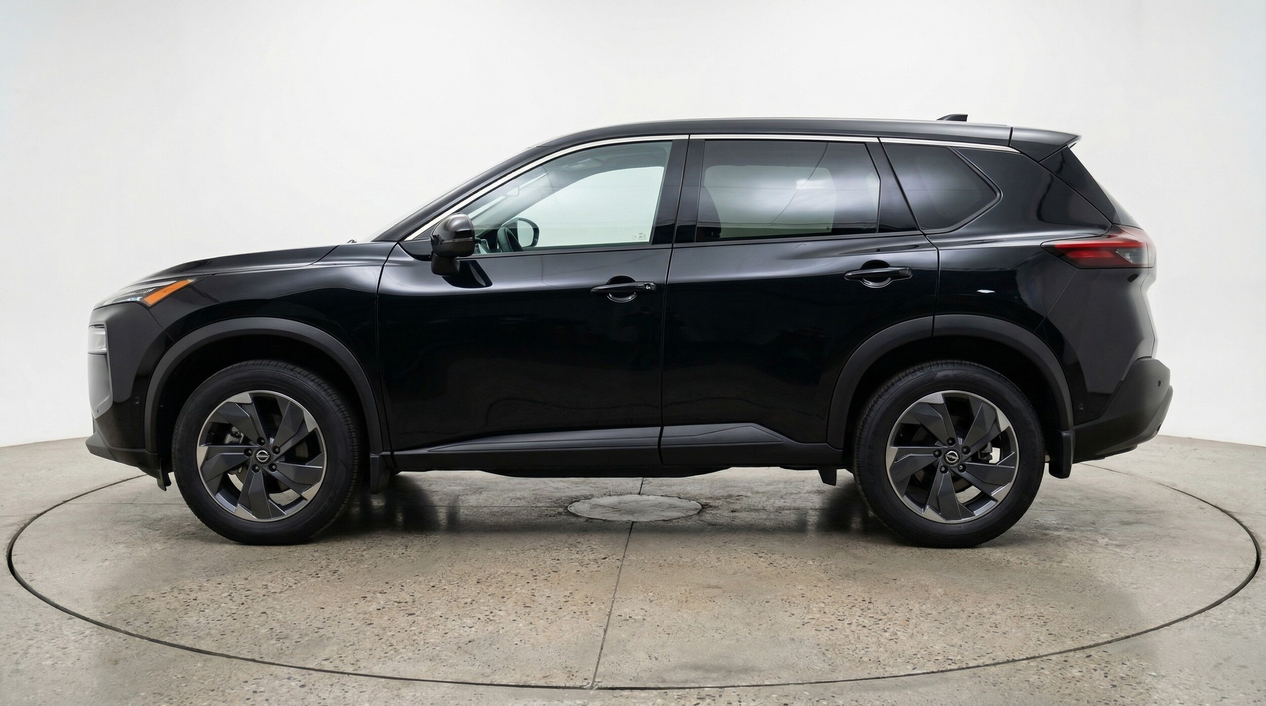 Thumbnail: 2025 Nissan Rogue - 4