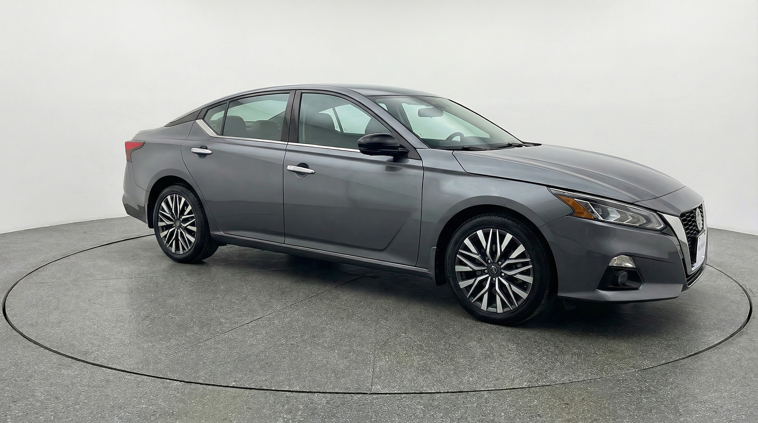 Thumbnail: 2025 Nissan Altima - 1