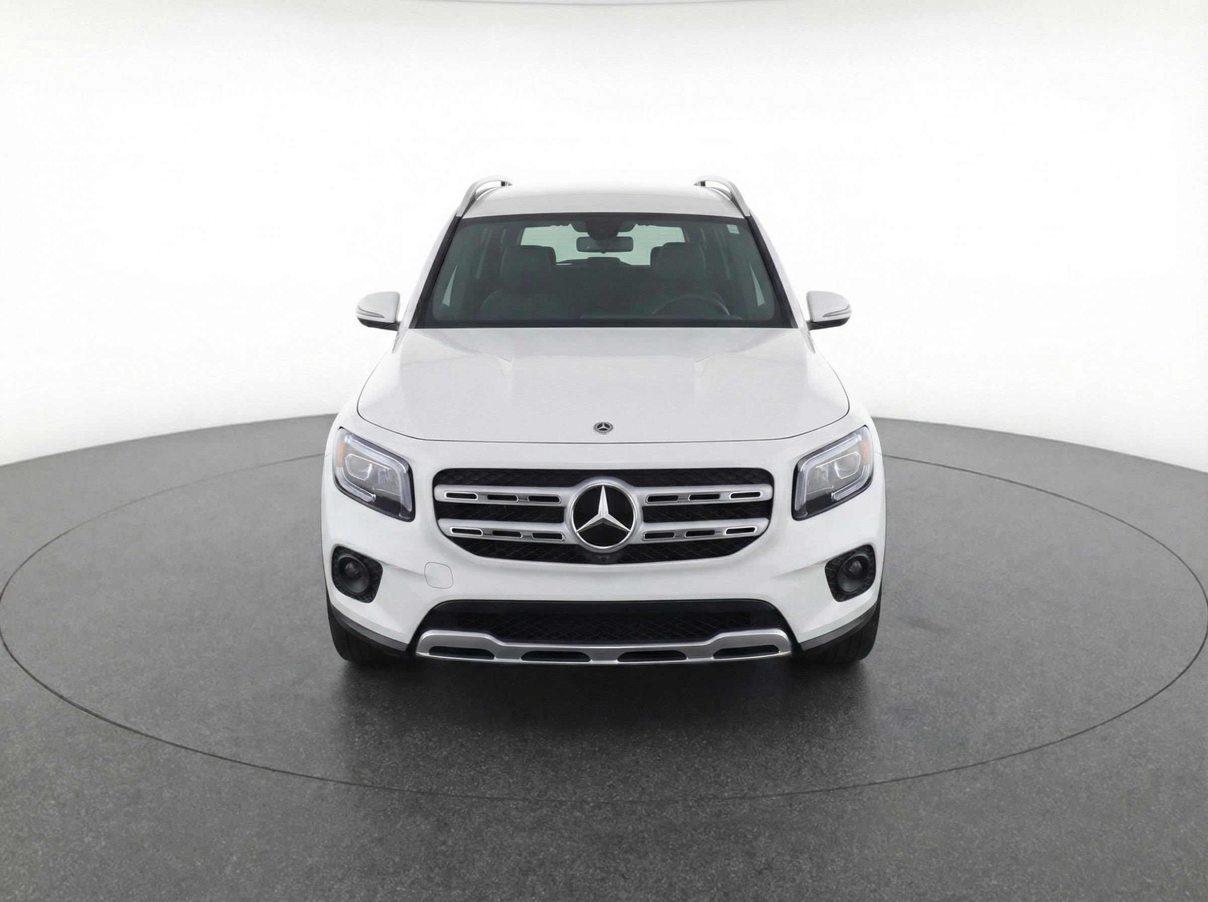 Thumbnail: 2025 Mercedes-Benz GLB - 2