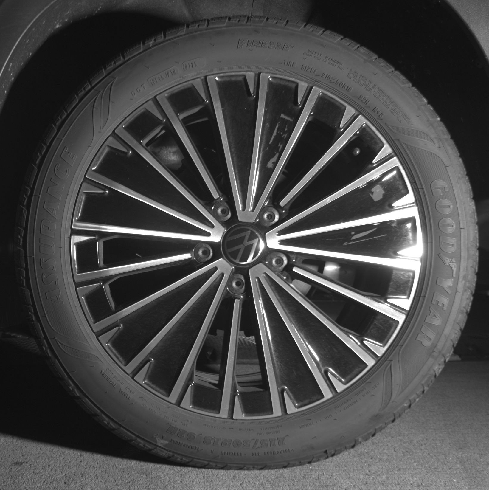 Thumbnail: 2025 Volkswagen Taos - 14