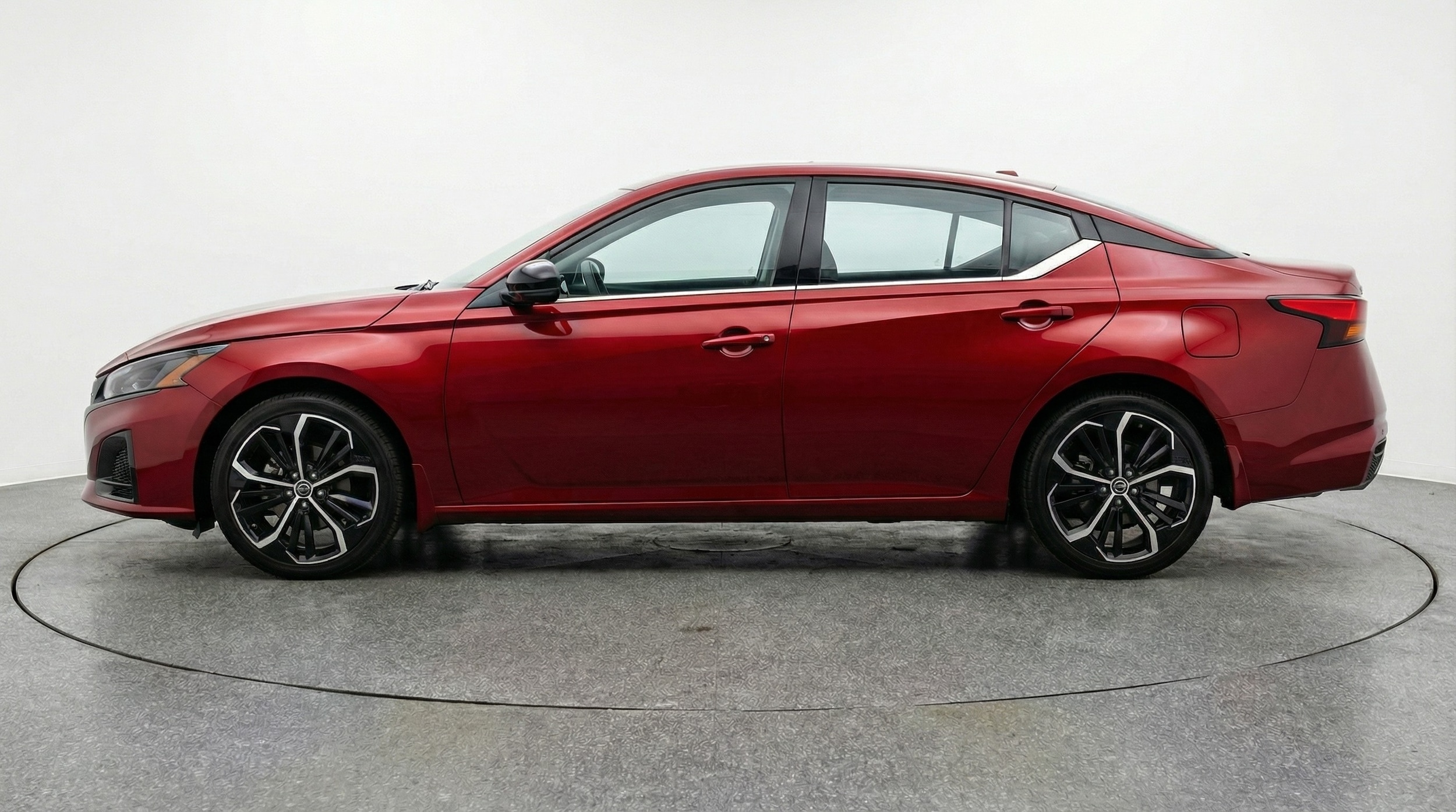 Thumbnail: 2025 Nissan Altima - 4