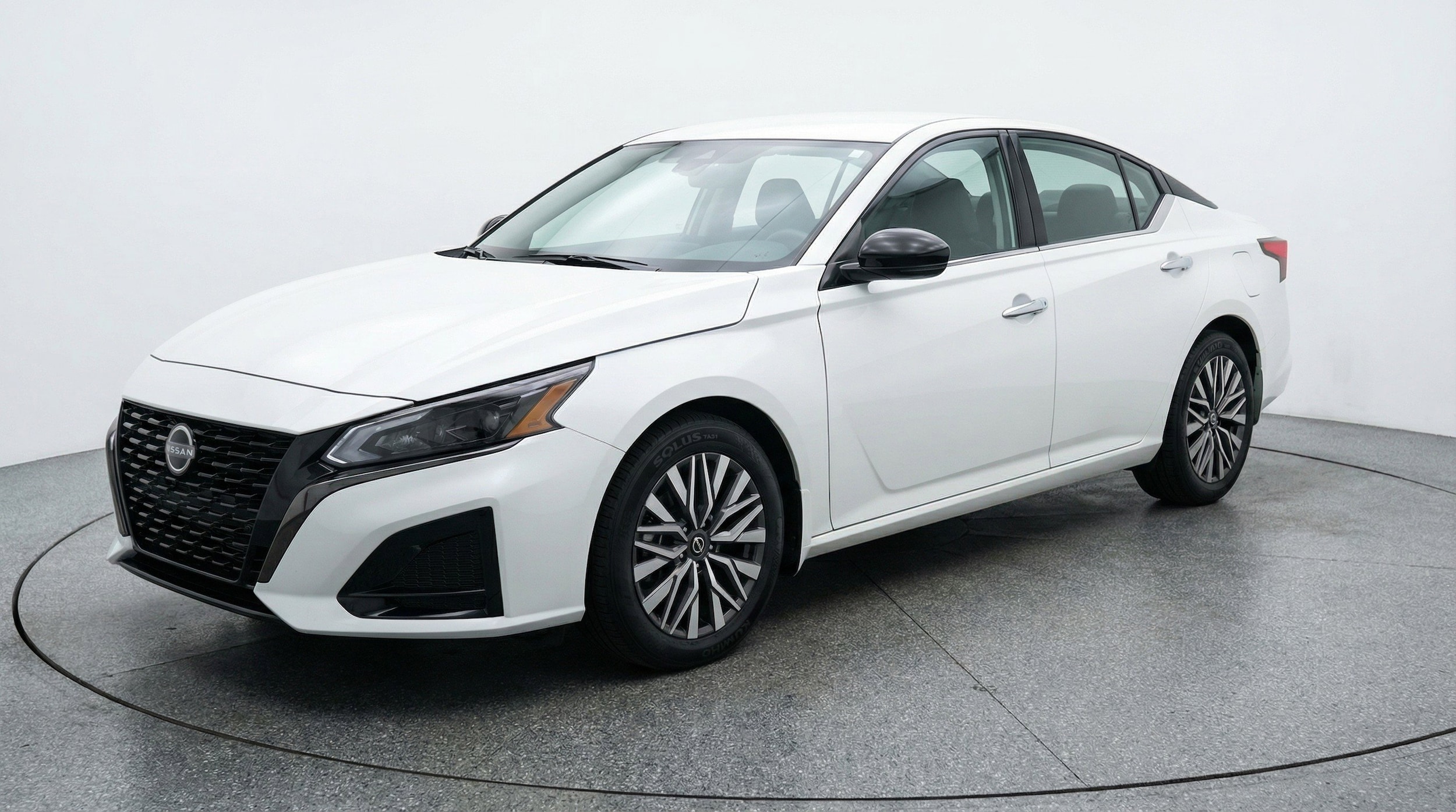 Thumbnail: 2025 Nissan Altima - 3