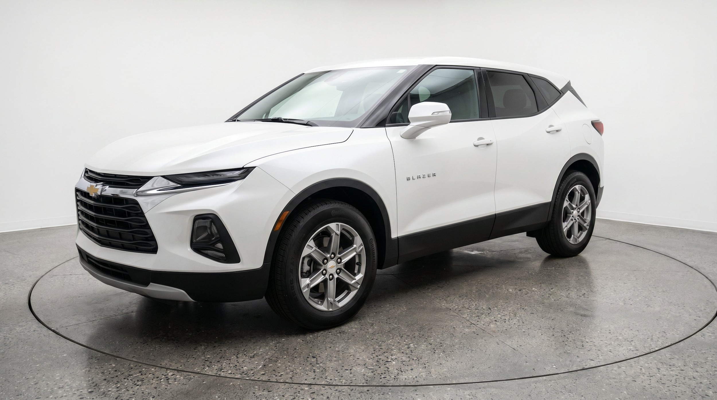 Thumbnail: 2026 Chevrolet Blazer - 3