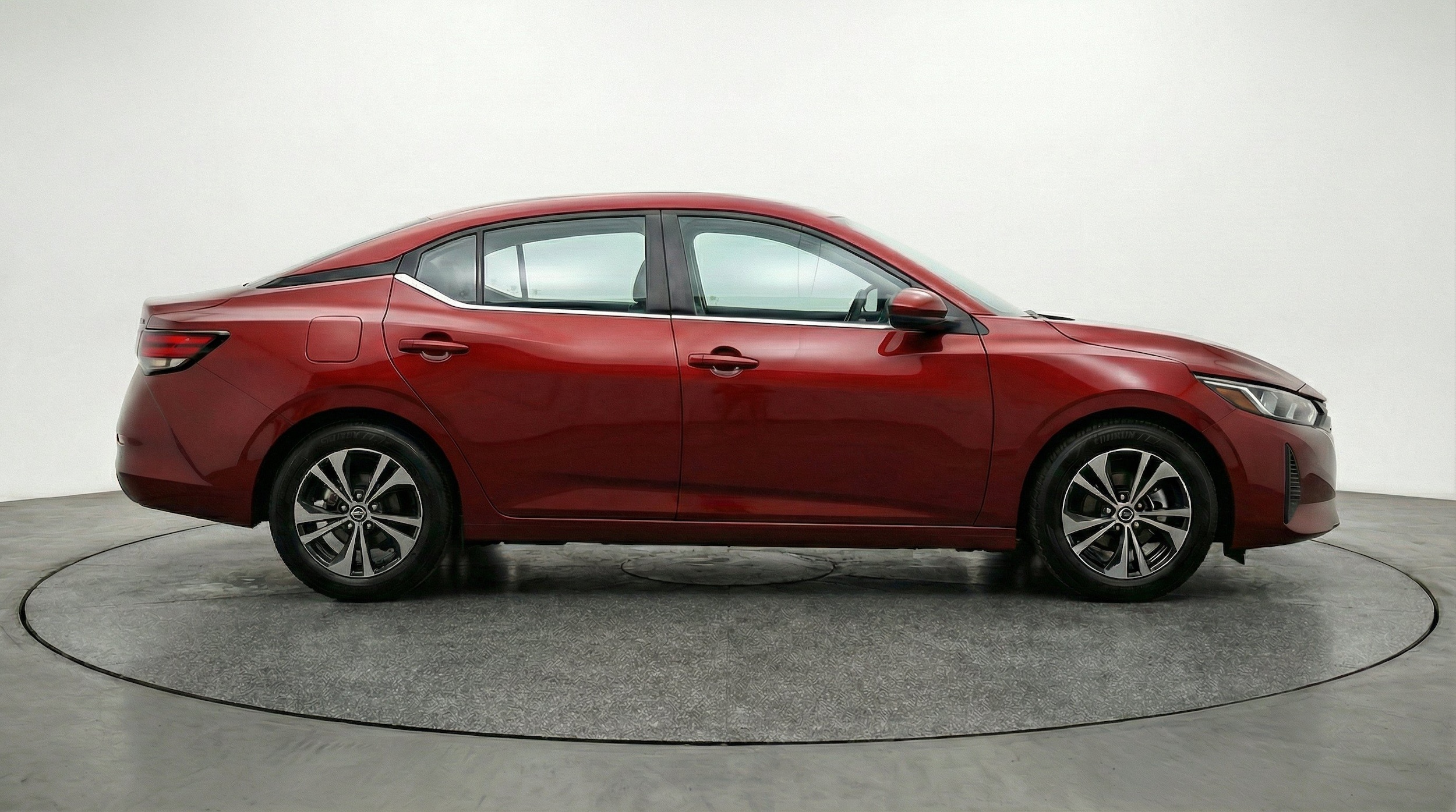 Thumbnail: 2025 Nissan Sentra - 11