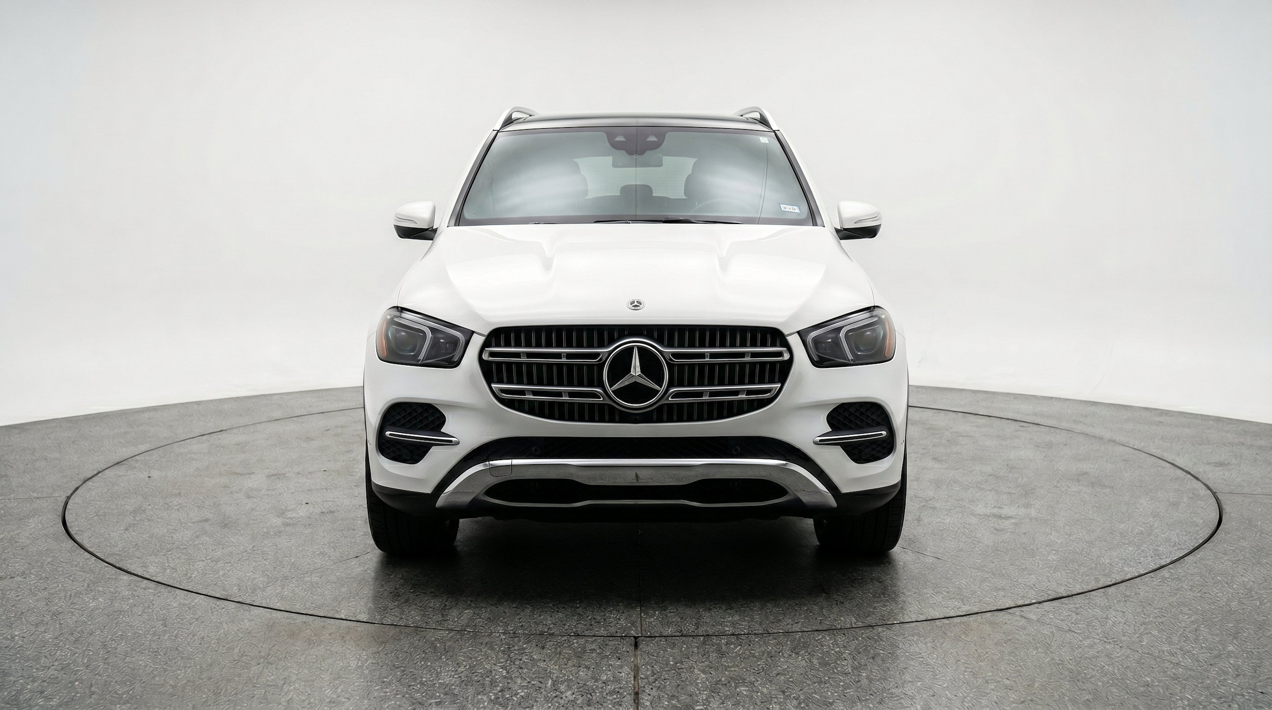 Thumbnail: 2026 Mercedes-Benz GLE - 2
