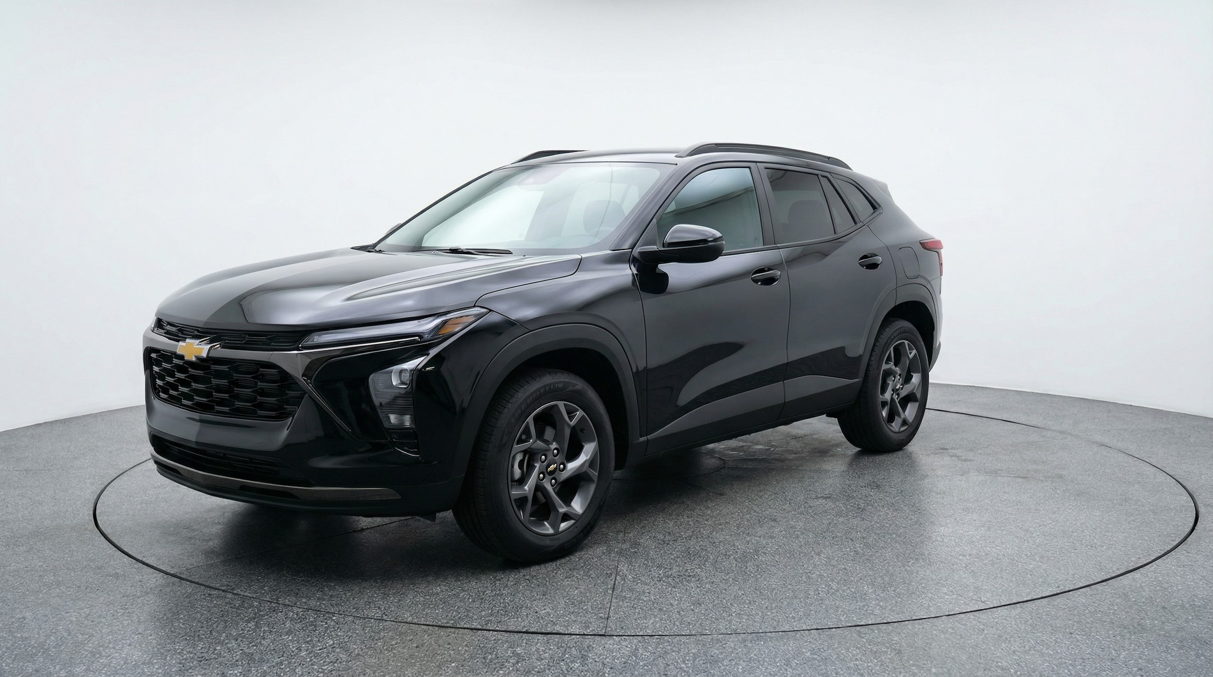 Thumbnail: 2025 Chevrolet Trax - 3