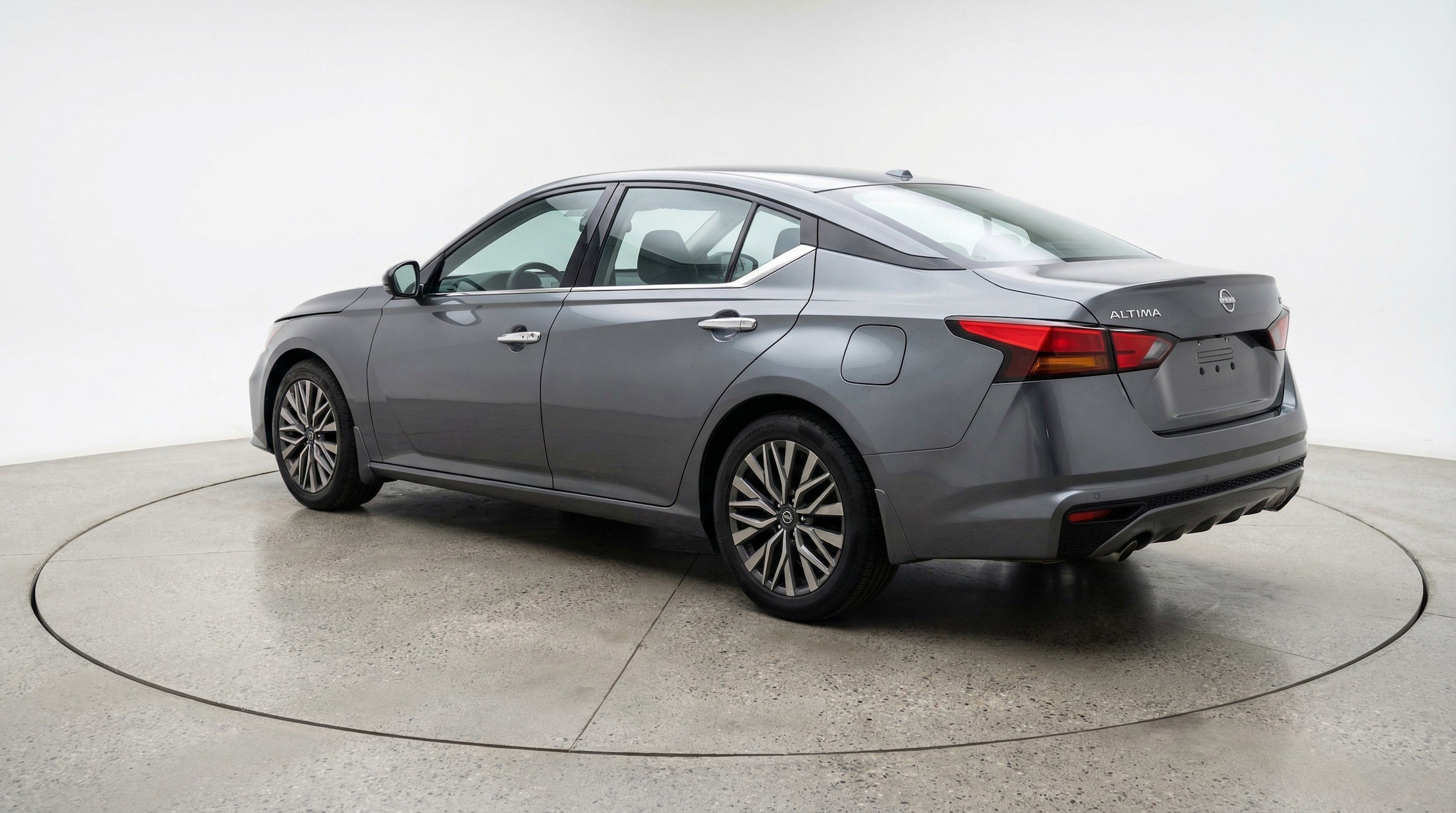 Thumbnail: 2025 Nissan Altima - 6