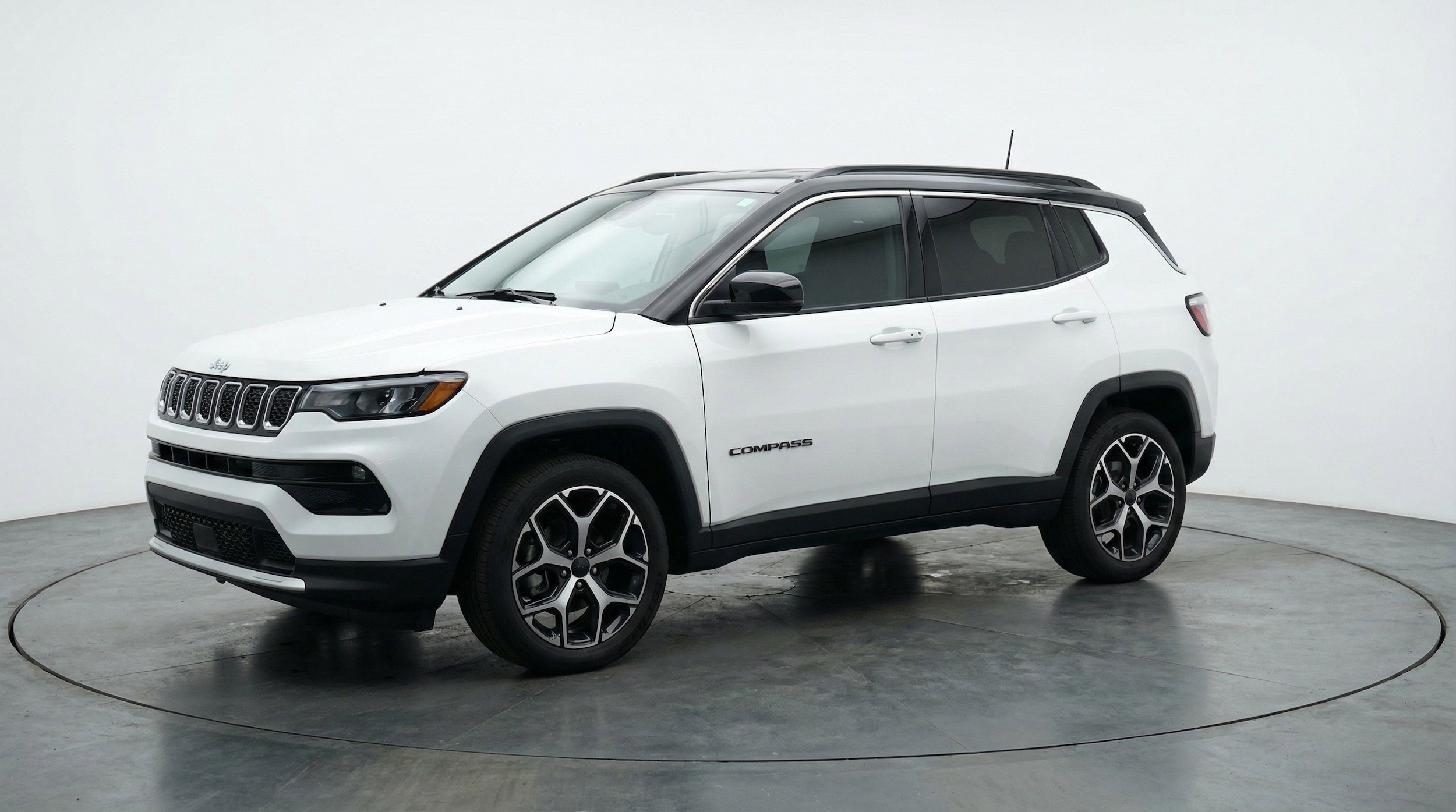 Thumbnail: 2025 Jeep Compass - 3