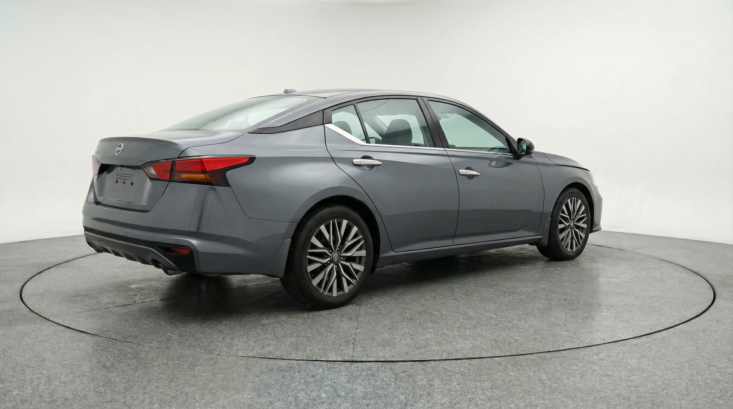 Thumbnail: 2025 Nissan Altima - 7