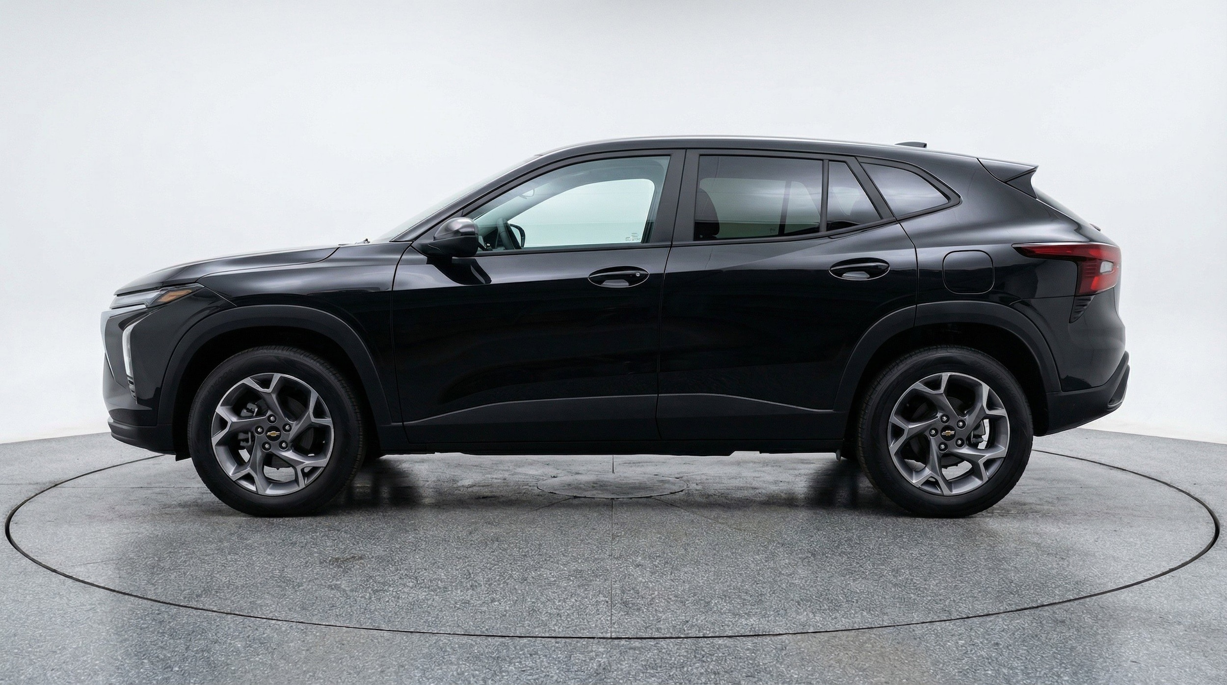 Thumbnail: 2025 Chevrolet Trax - 5