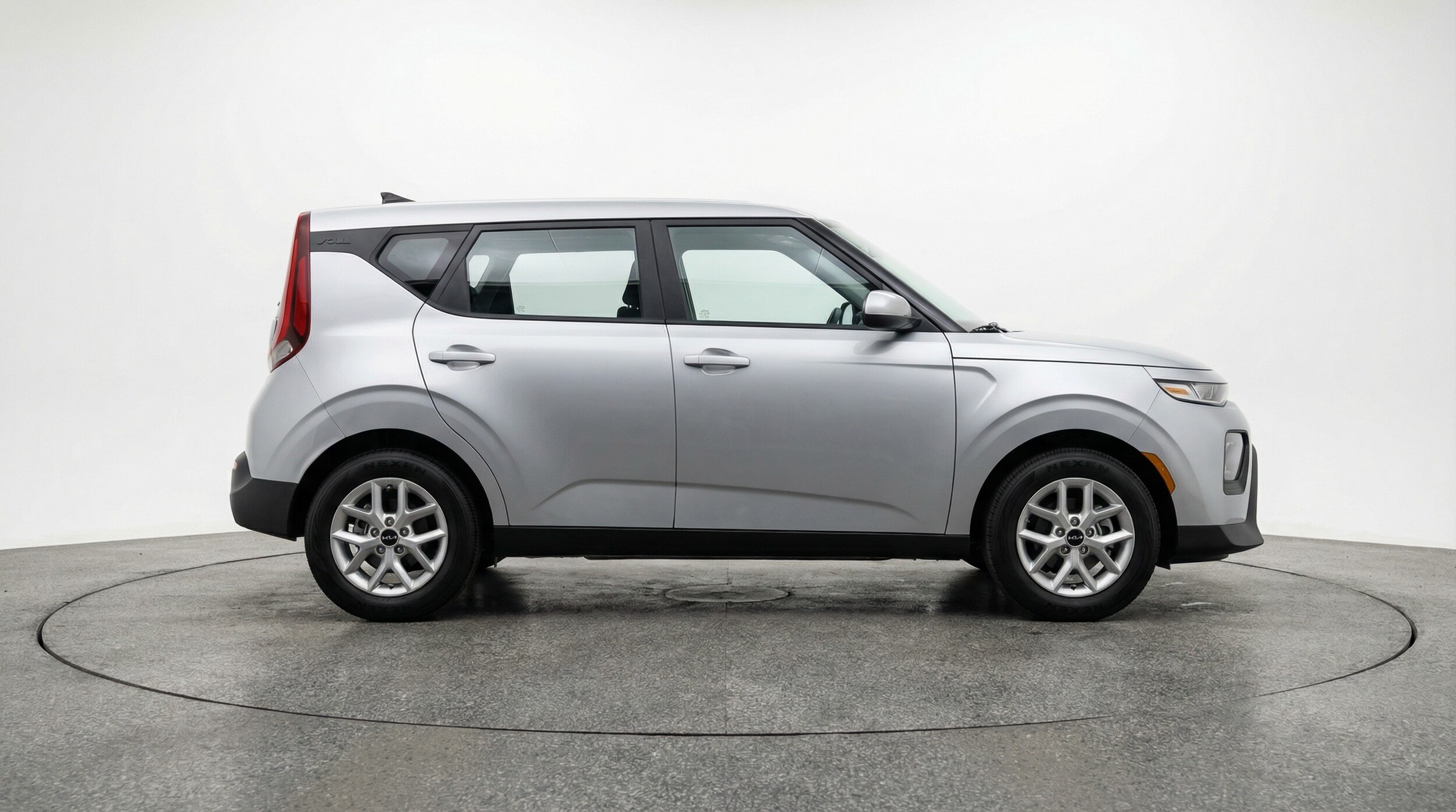 Thumbnail: 2025 Kia Soul - 8