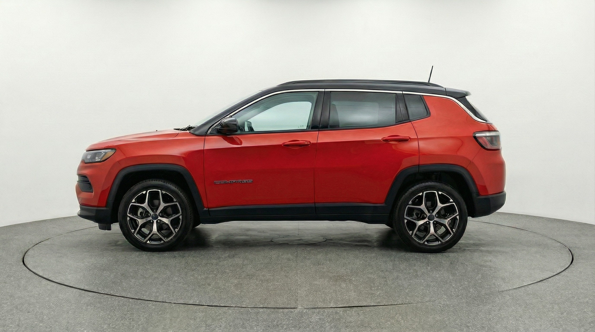 Thumbnail: 2025 Jeep Compass - 4