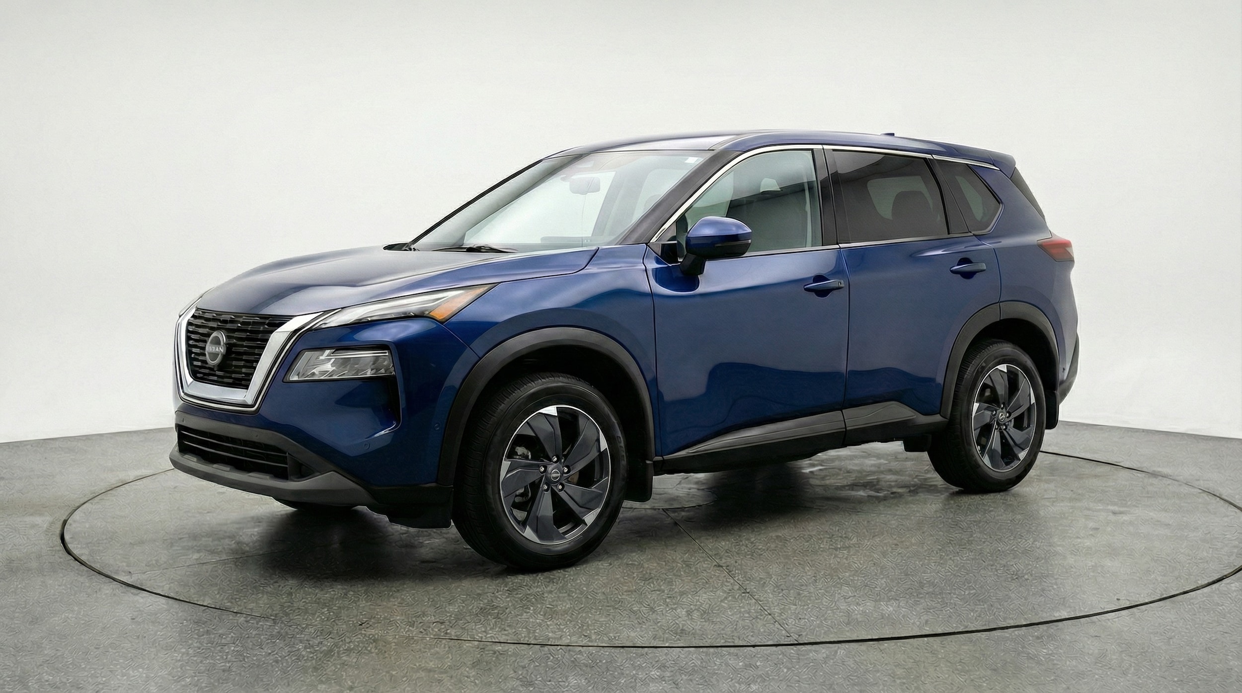 Thumbnail: 2025 Nissan Rogue - 3