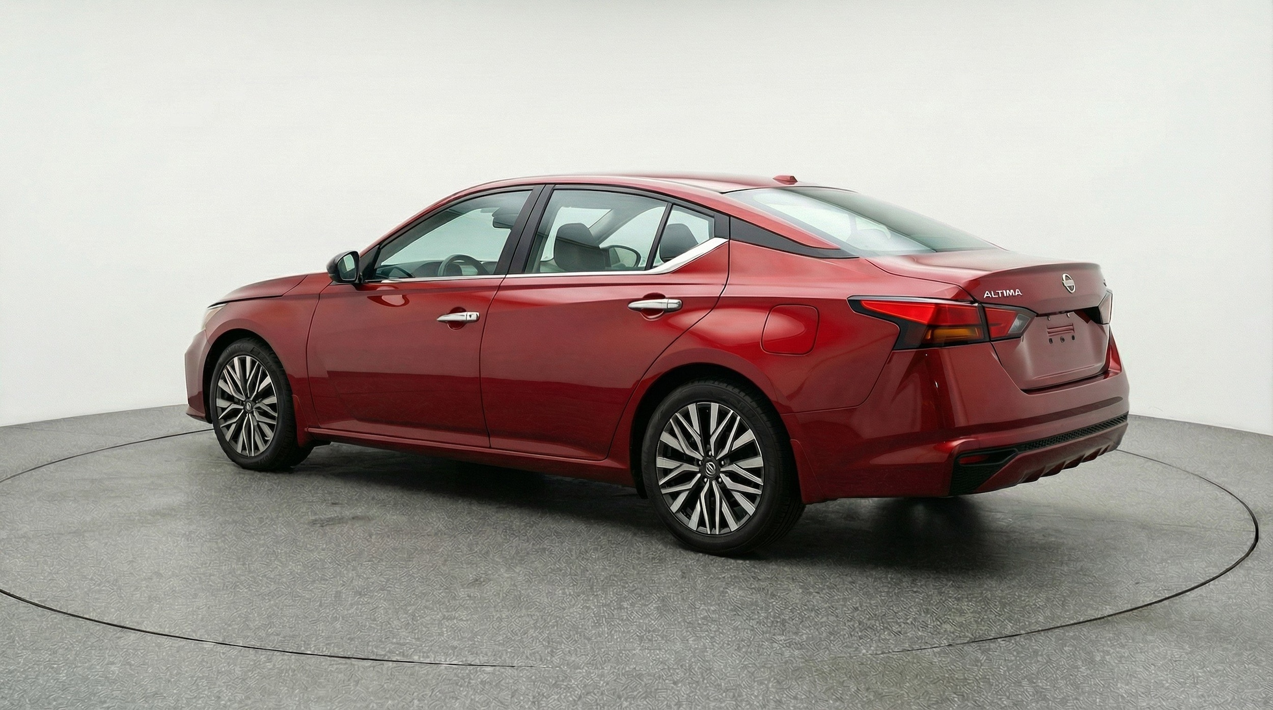 Thumbnail: 2025 Nissan Altima - 6