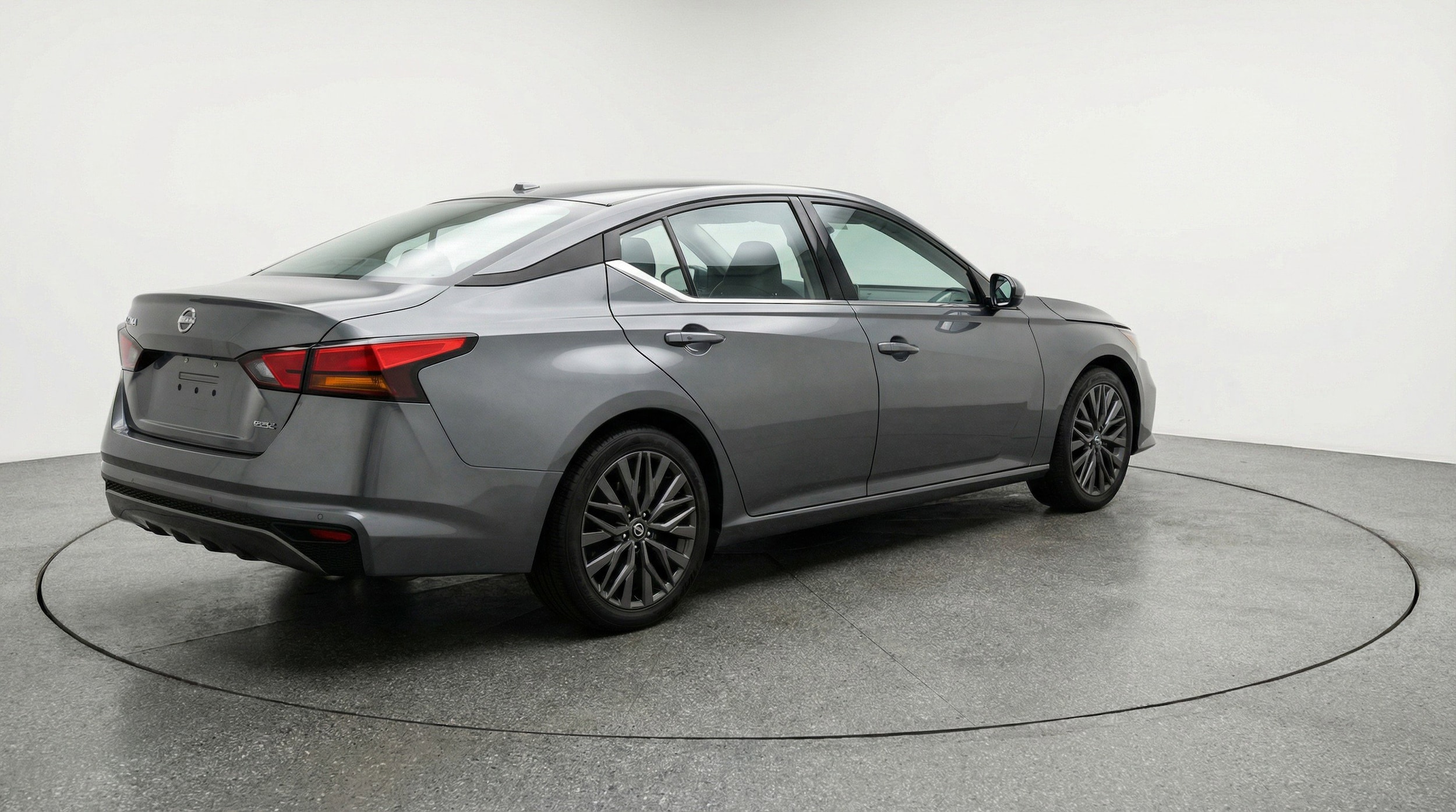 Thumbnail: 2025 Nissan Altima - 9