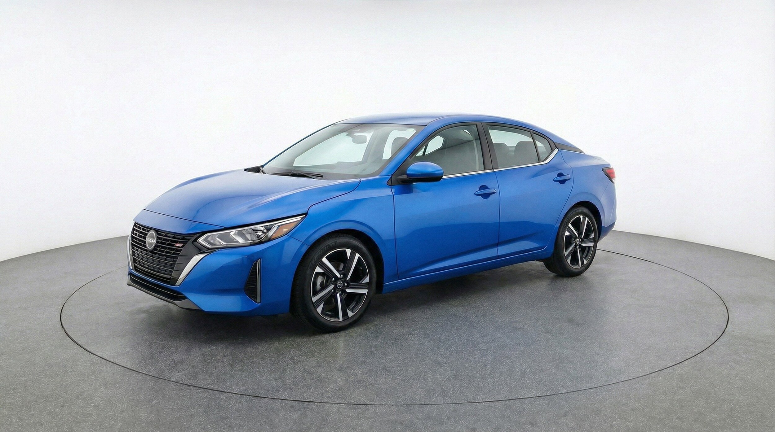 Thumbnail: 2025 Nissan Sentra - 3