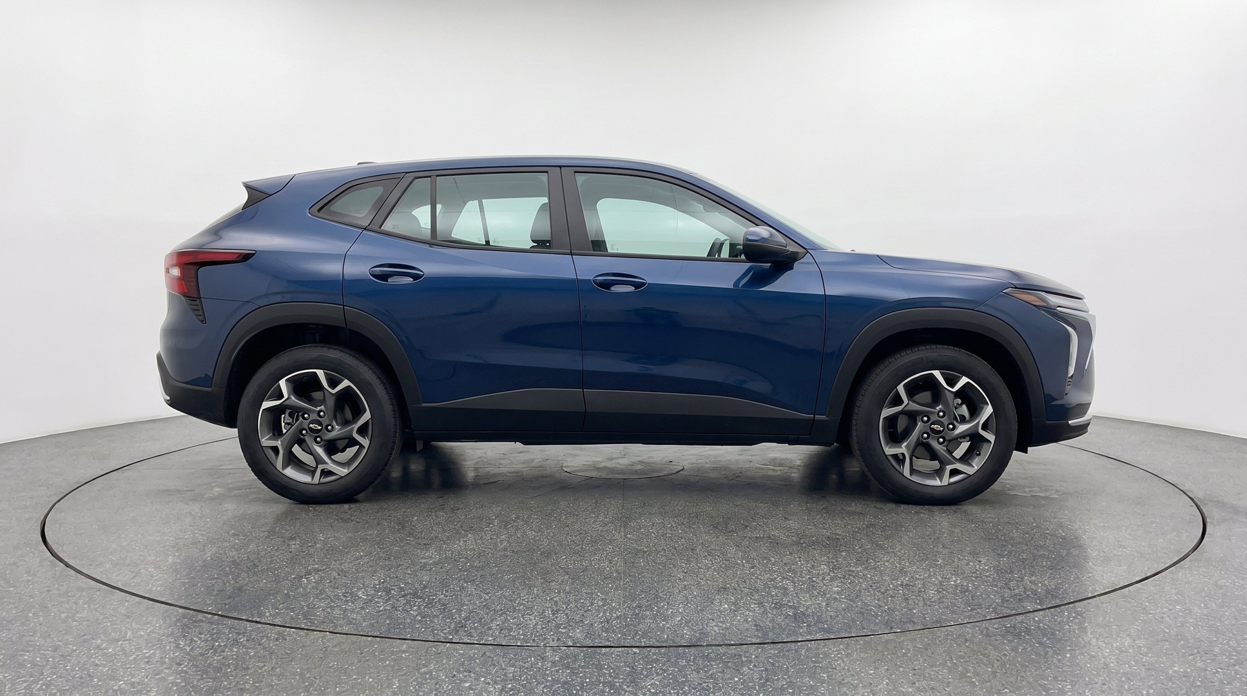 Thumbnail: 2025 Chevrolet Trax - 11