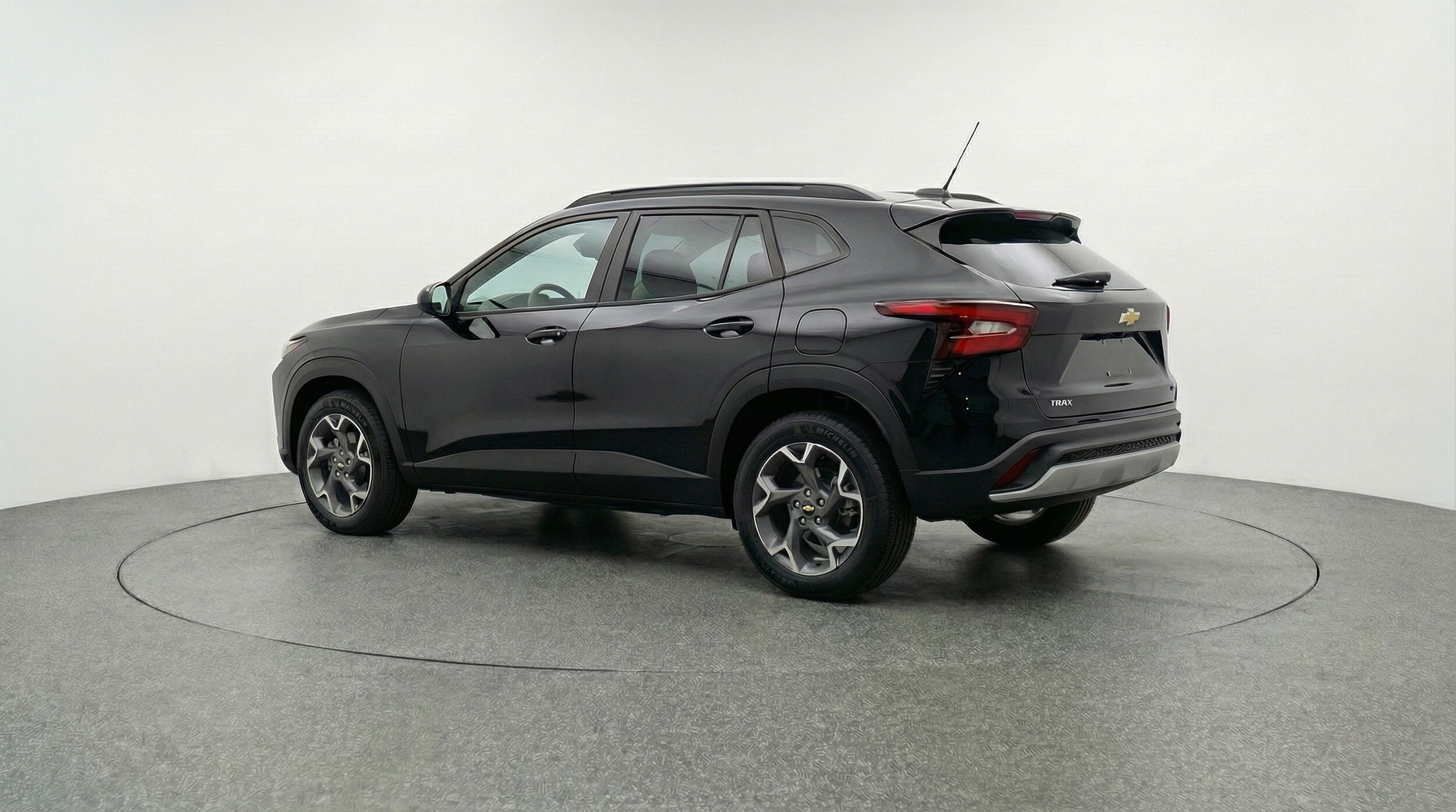 Thumbnail: 2025 Chevrolet Trax - 5