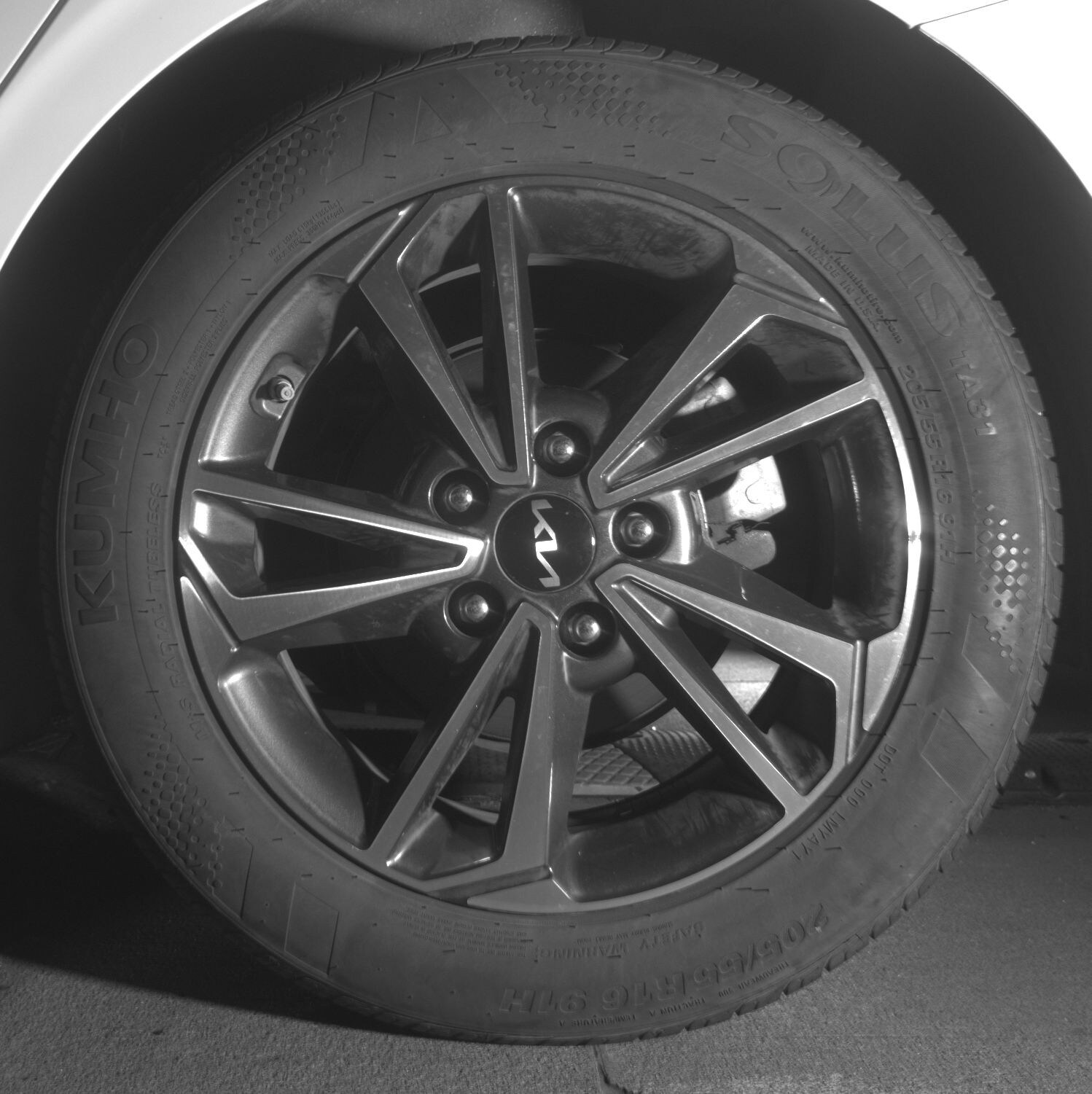 Thumbnail: 2024 Kia Forte - 11