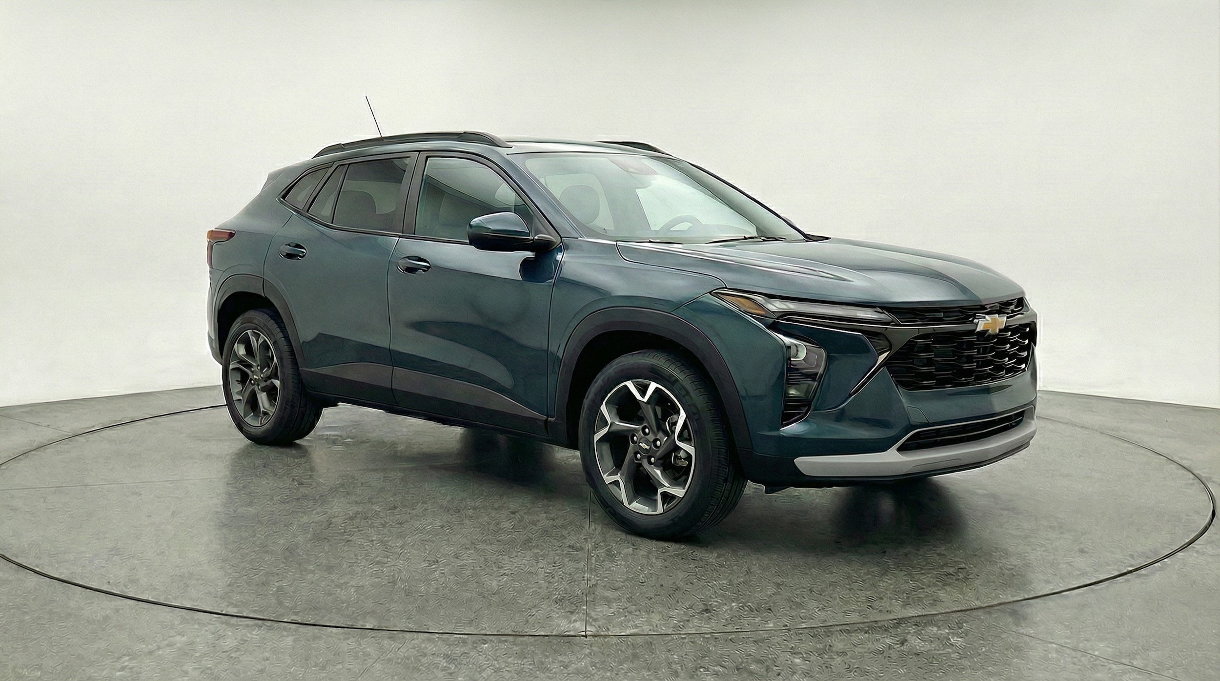 Thumbnail: 2025 Chevrolet Trax - 1