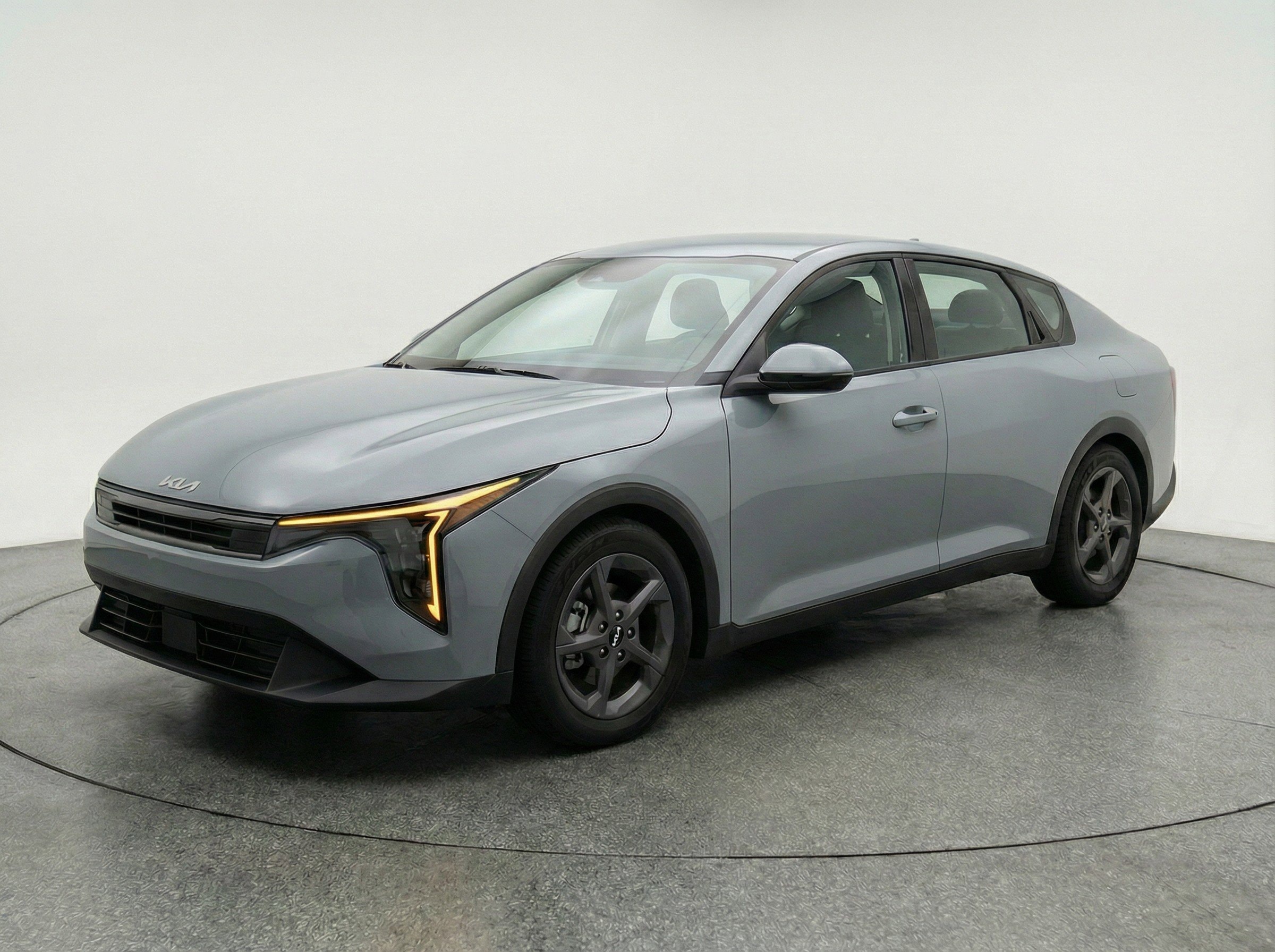 Thumbnail: 2025 Kia K4 - 3