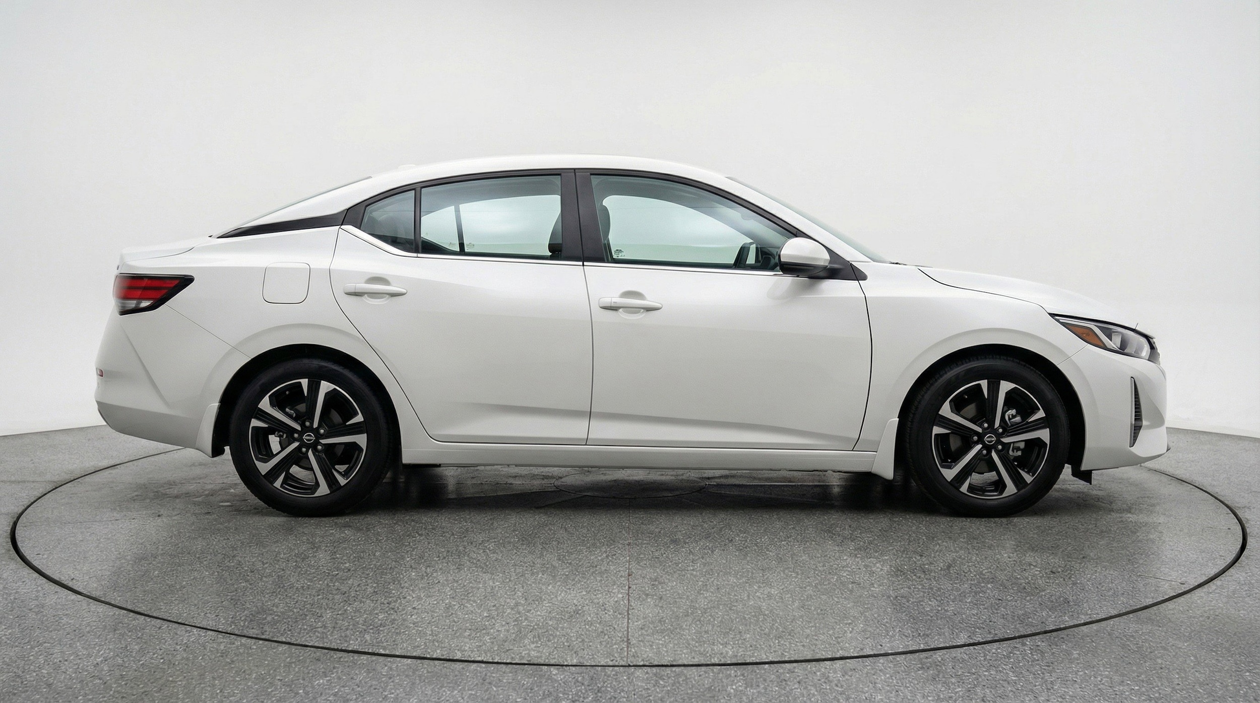 Thumbnail: 2025 Nissan Sentra - 11