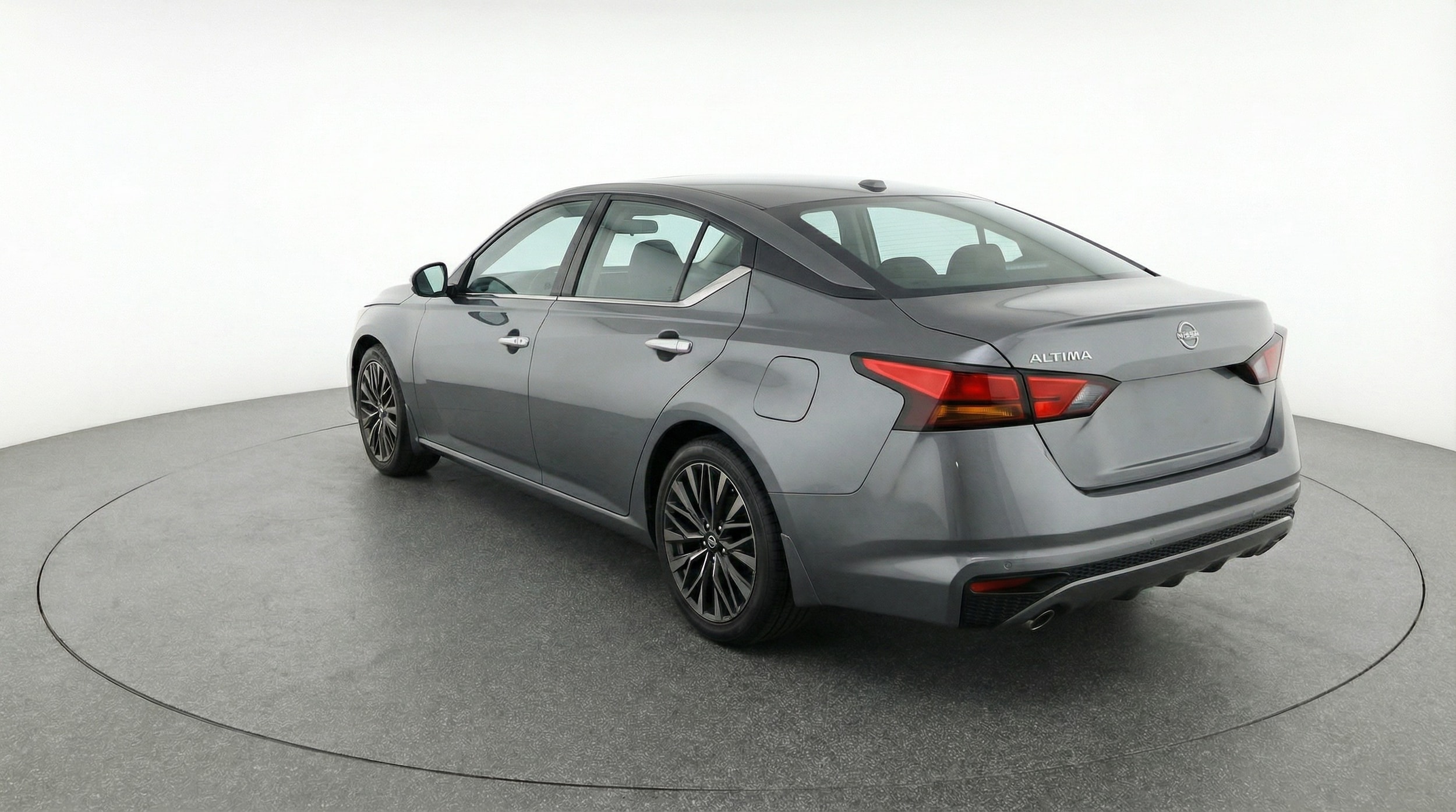 Thumbnail: 2025 Nissan Altima - 5