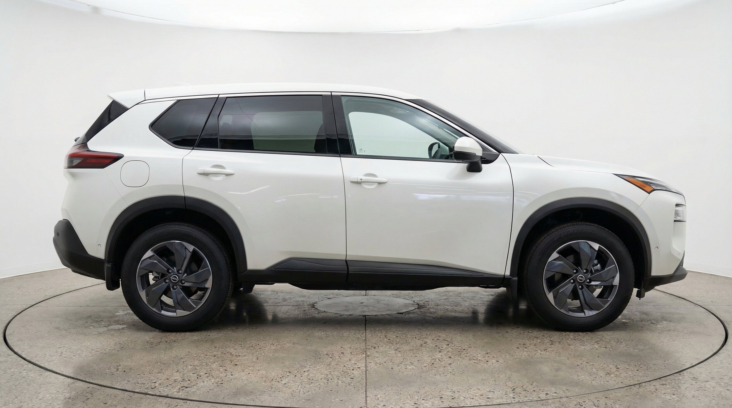 Thumbnail: 2025 Nissan Rogue - 11
