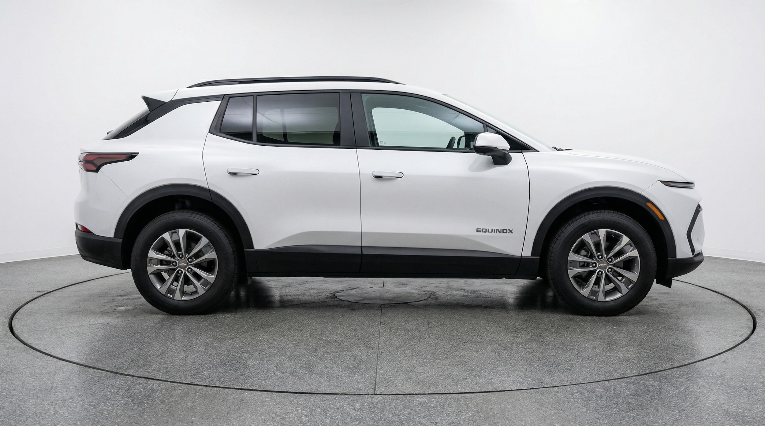 Thumbnail: 2025 Chevrolet Equinox - 8