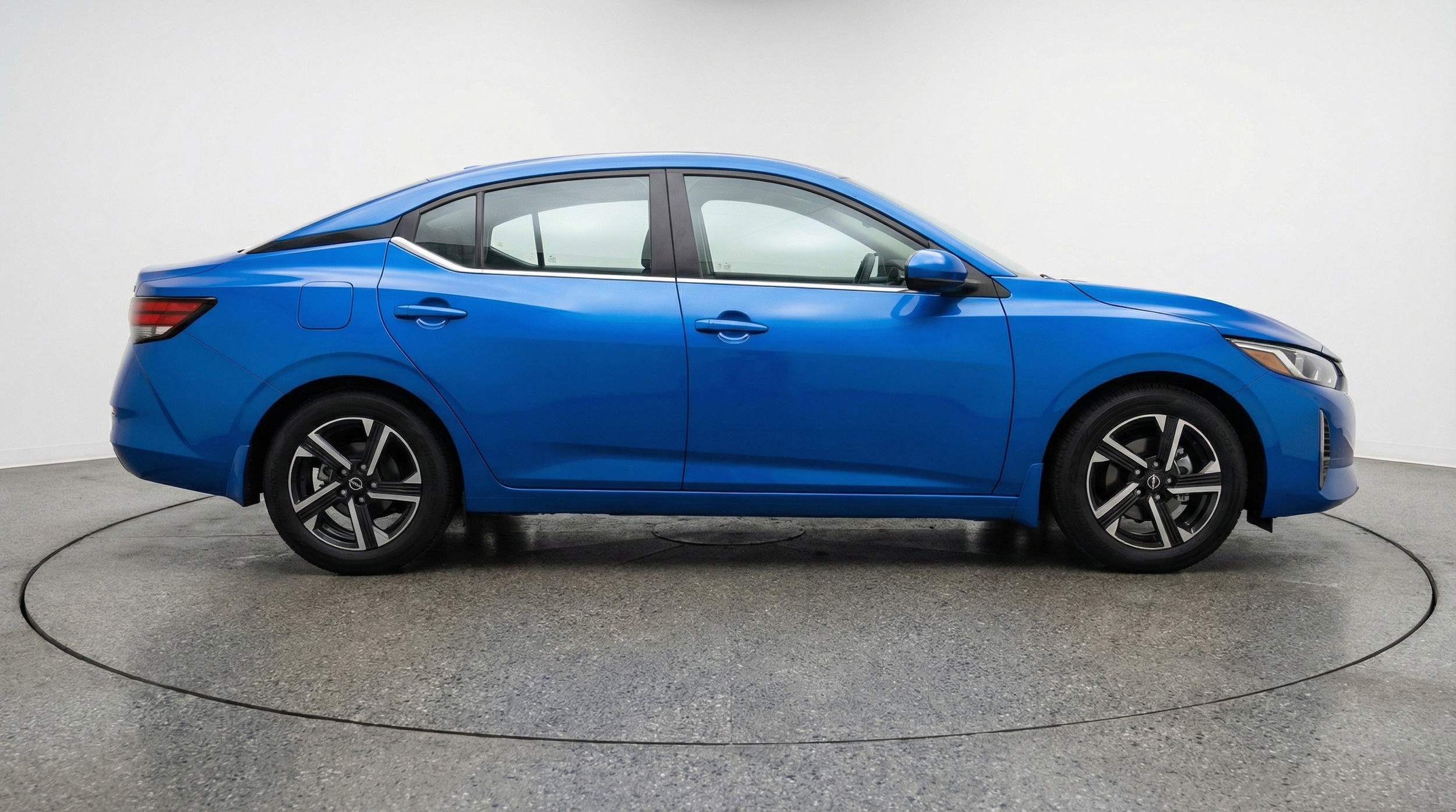 Thumbnail: 2025 Nissan Sentra - 11