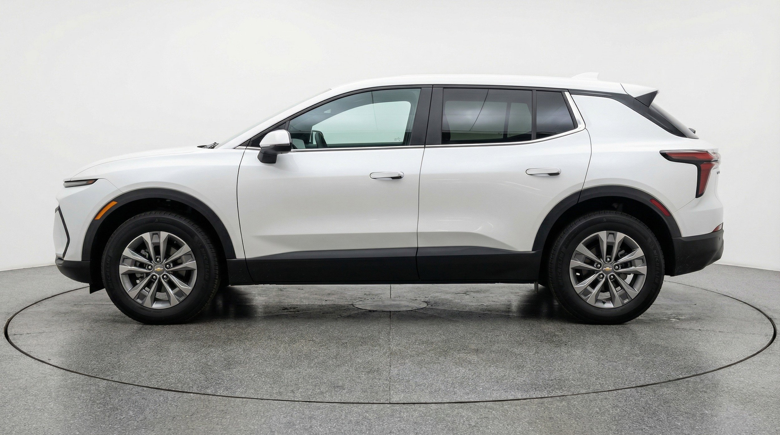 Thumbnail: 2025 Chevrolet Equinox - 5