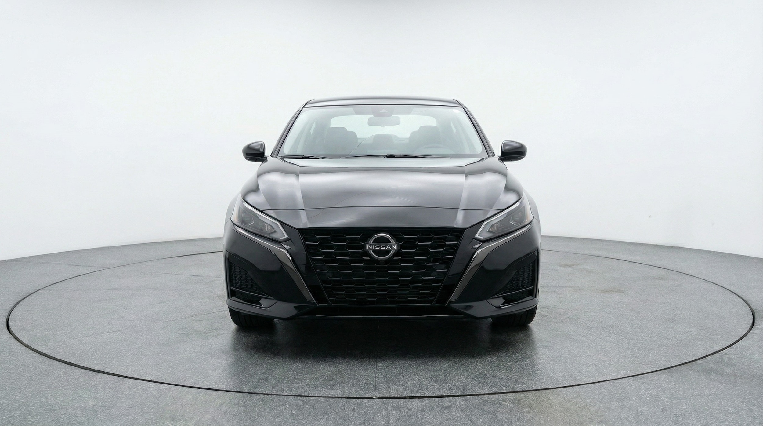 Thumbnail: 2025 Nissan Altima - 2