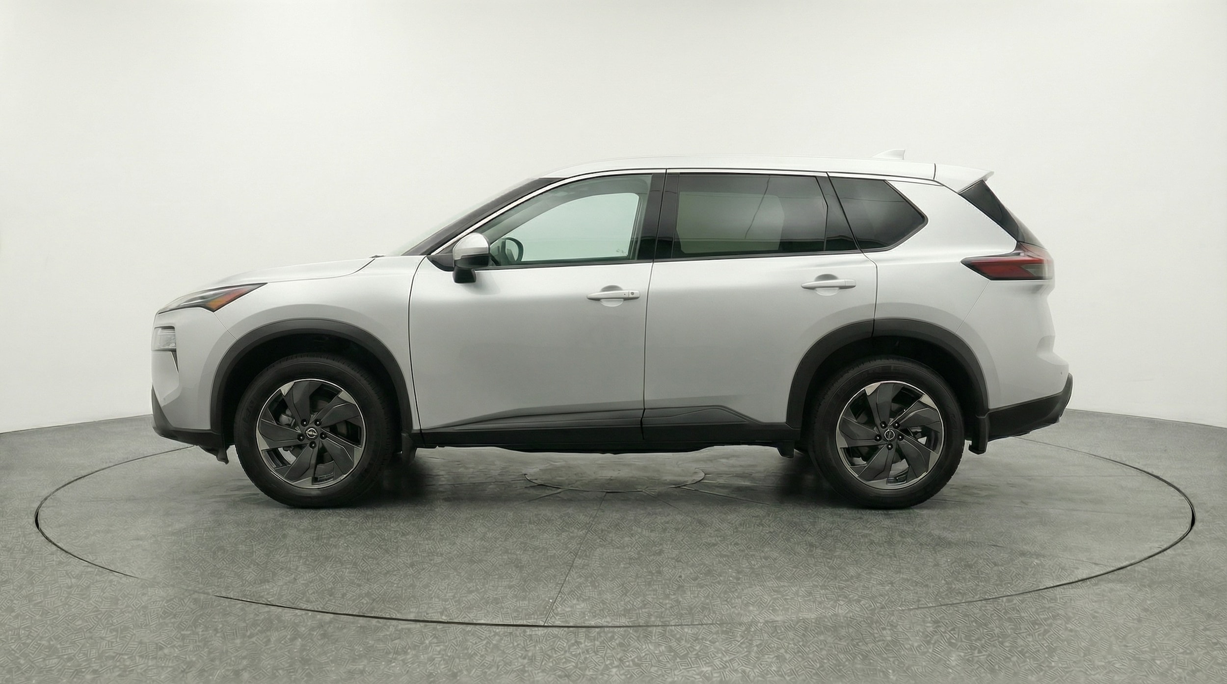 Thumbnail: 2025 Nissan Rogue - 4