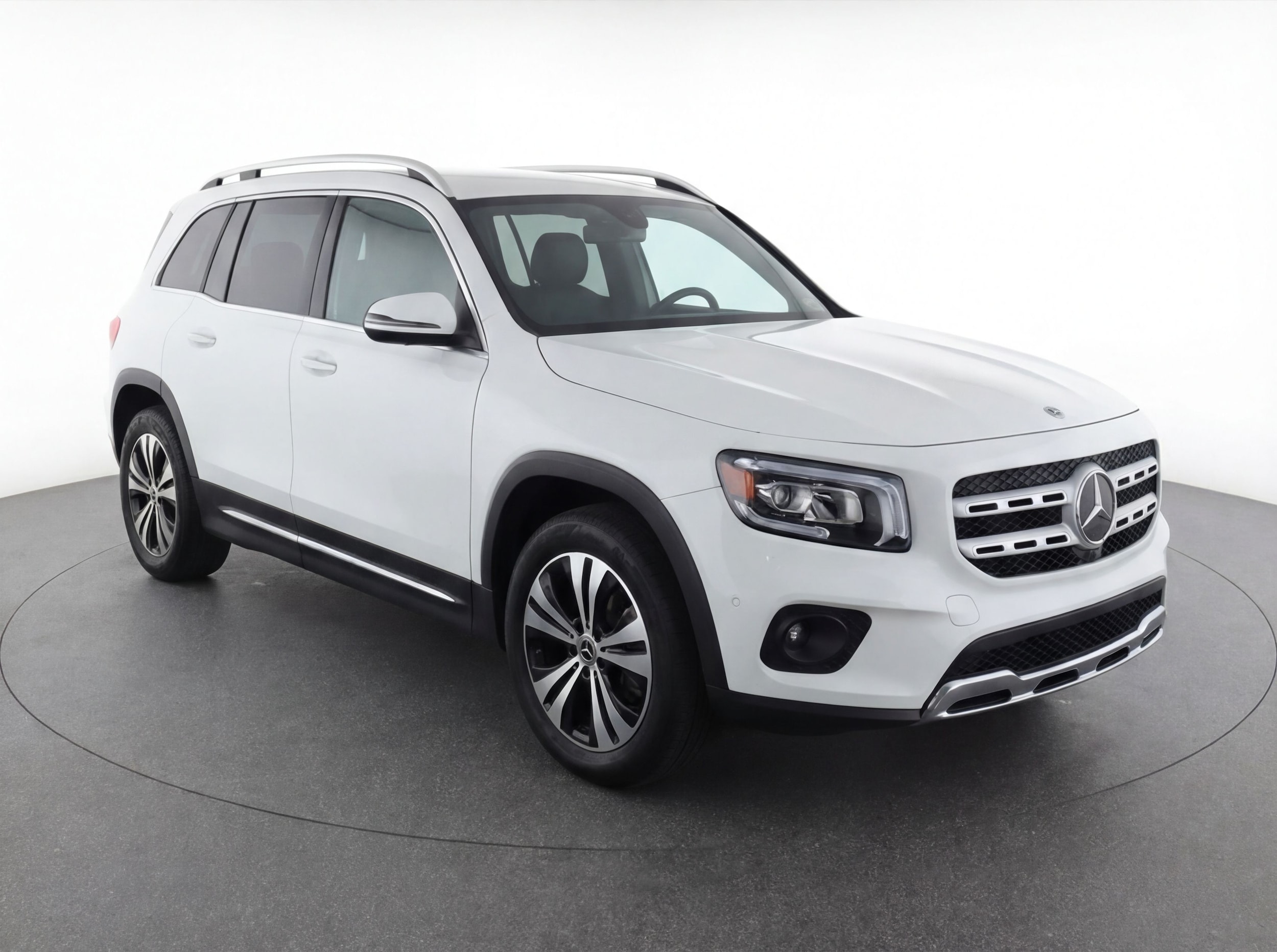 Thumbnail: 2025 Mercedes-Benz GLB - 1