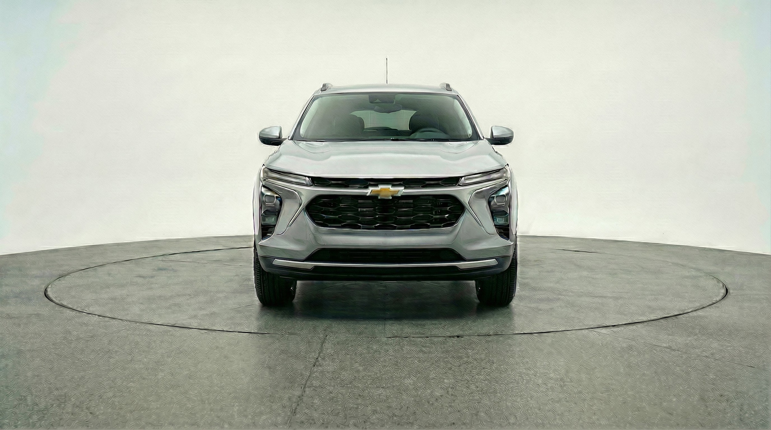 Thumbnail: 2025 Chevrolet Trax - 2
