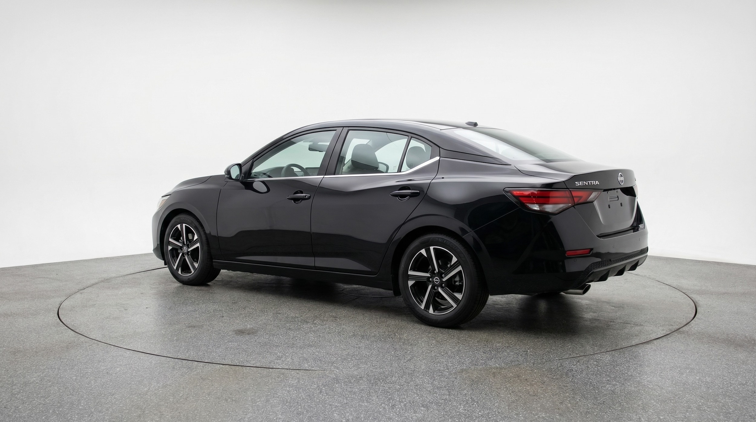 Thumbnail: 2025 Nissan Sentra - 5