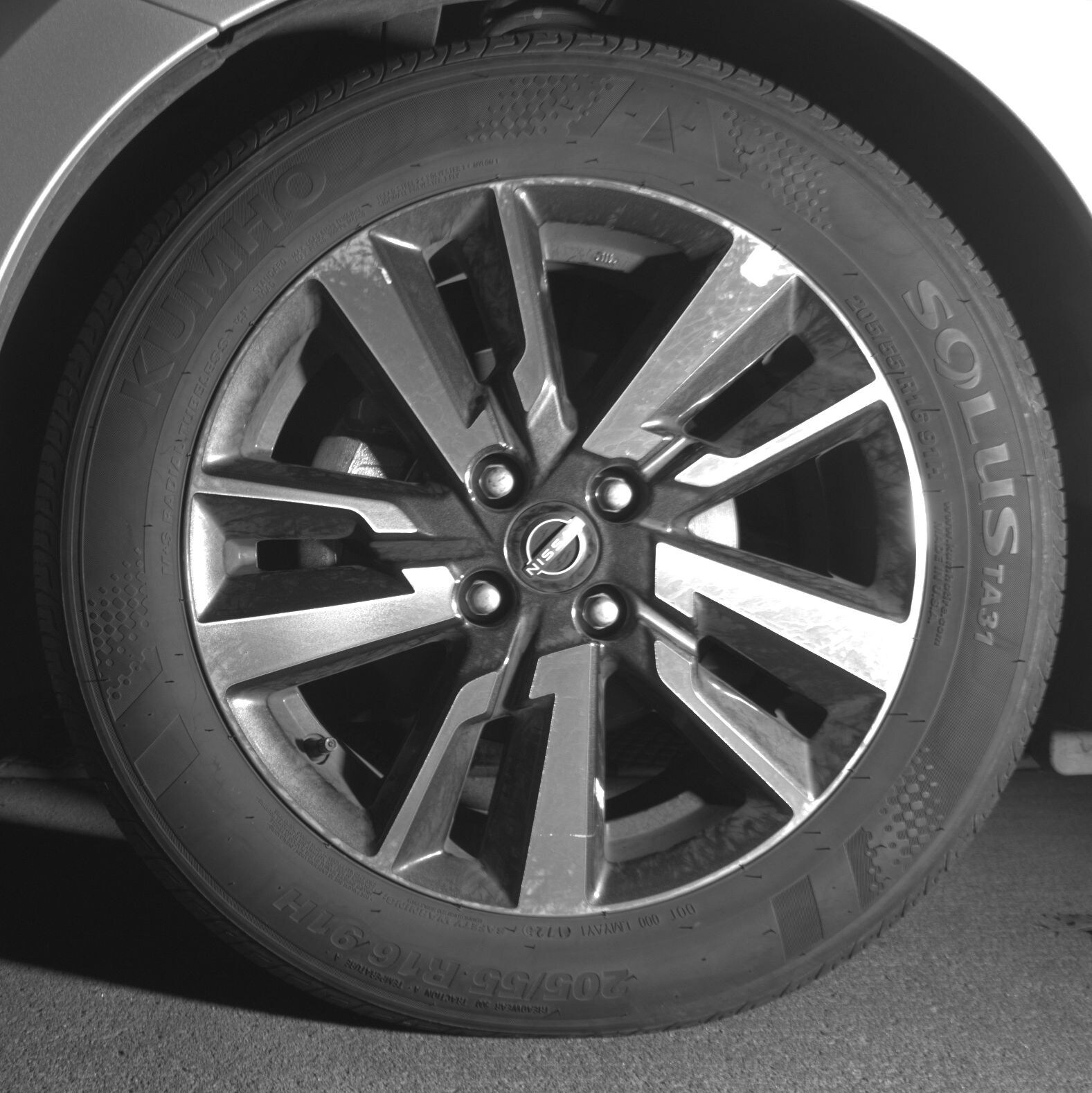 Thumbnail: 2025 Nissan Versa - 9