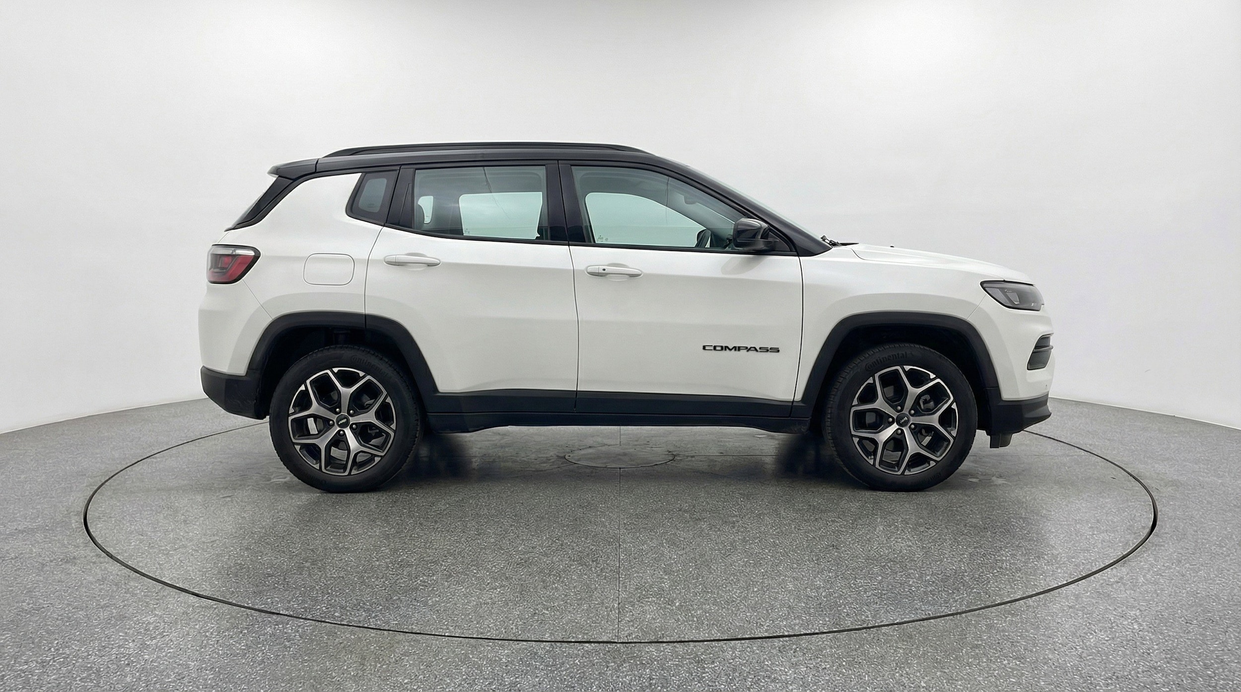 Thumbnail: 2025 Jeep Compass - 11
