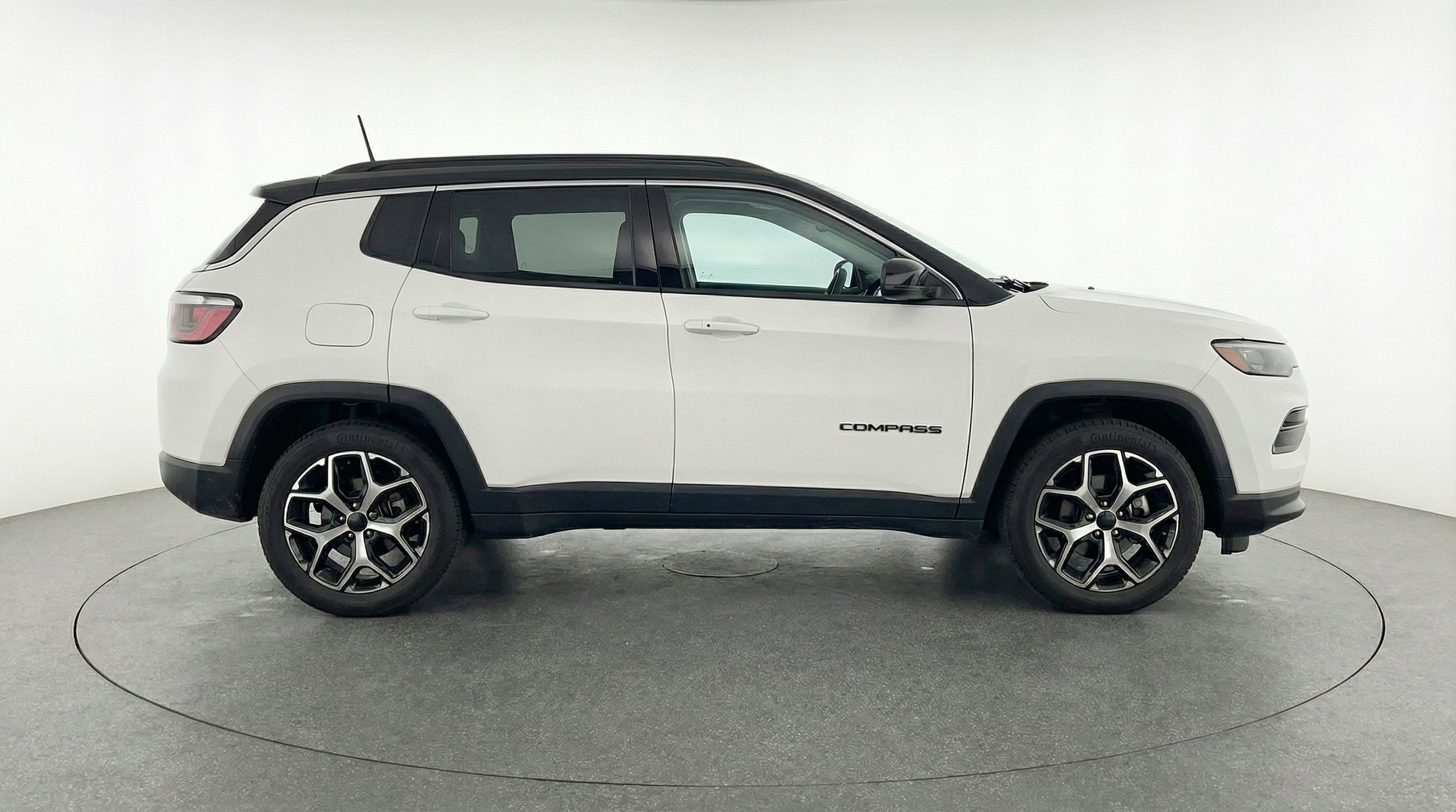 Thumbnail: 2025 Jeep Compass - 11