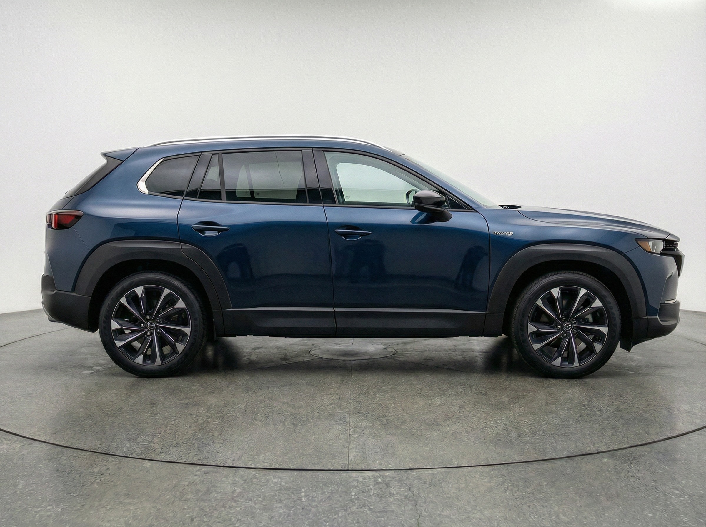 Thumbnail: 2025 Mazda CX-50 - 8