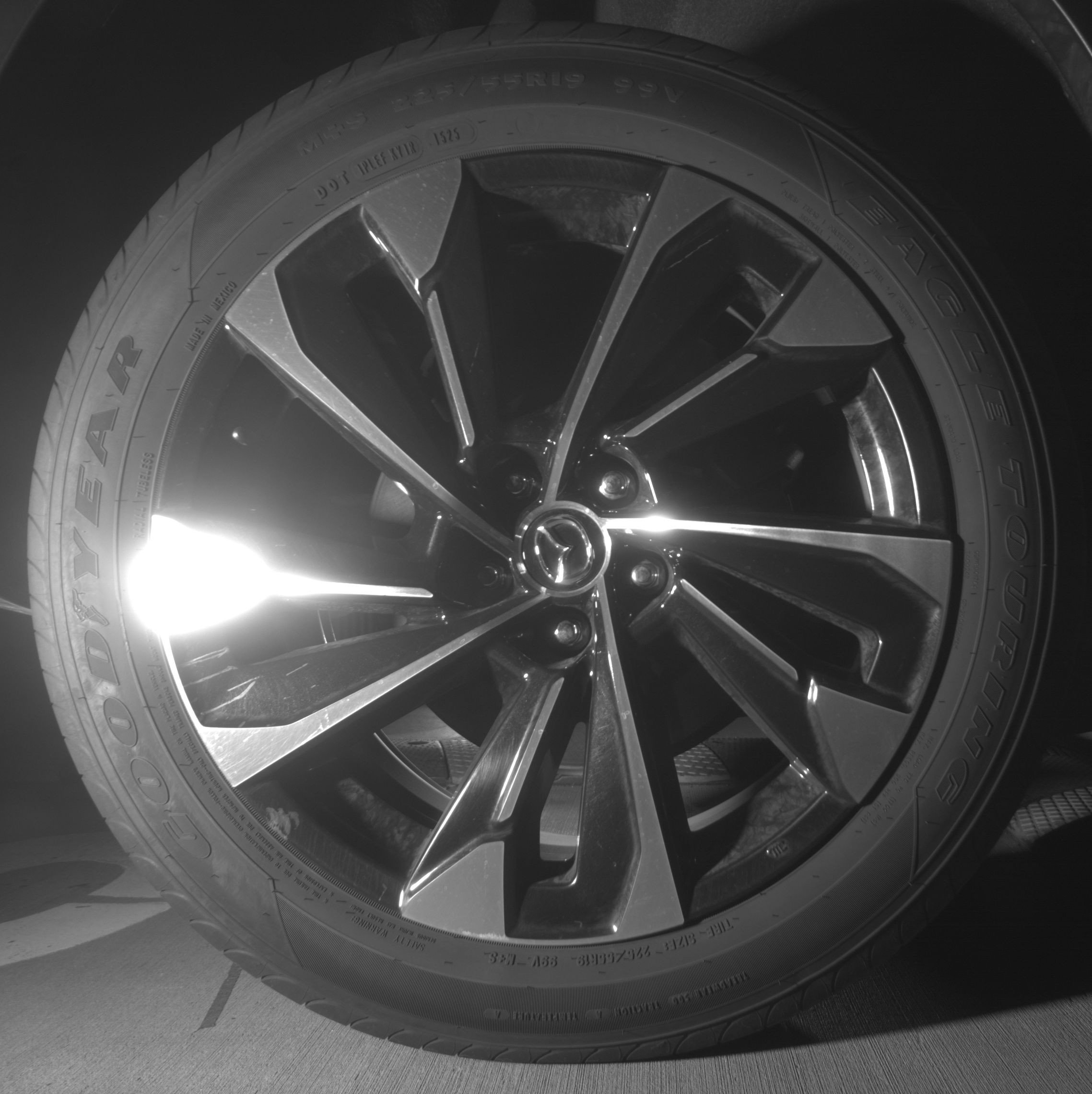 Thumbnail: 2025 Mazda CX-50 - 15