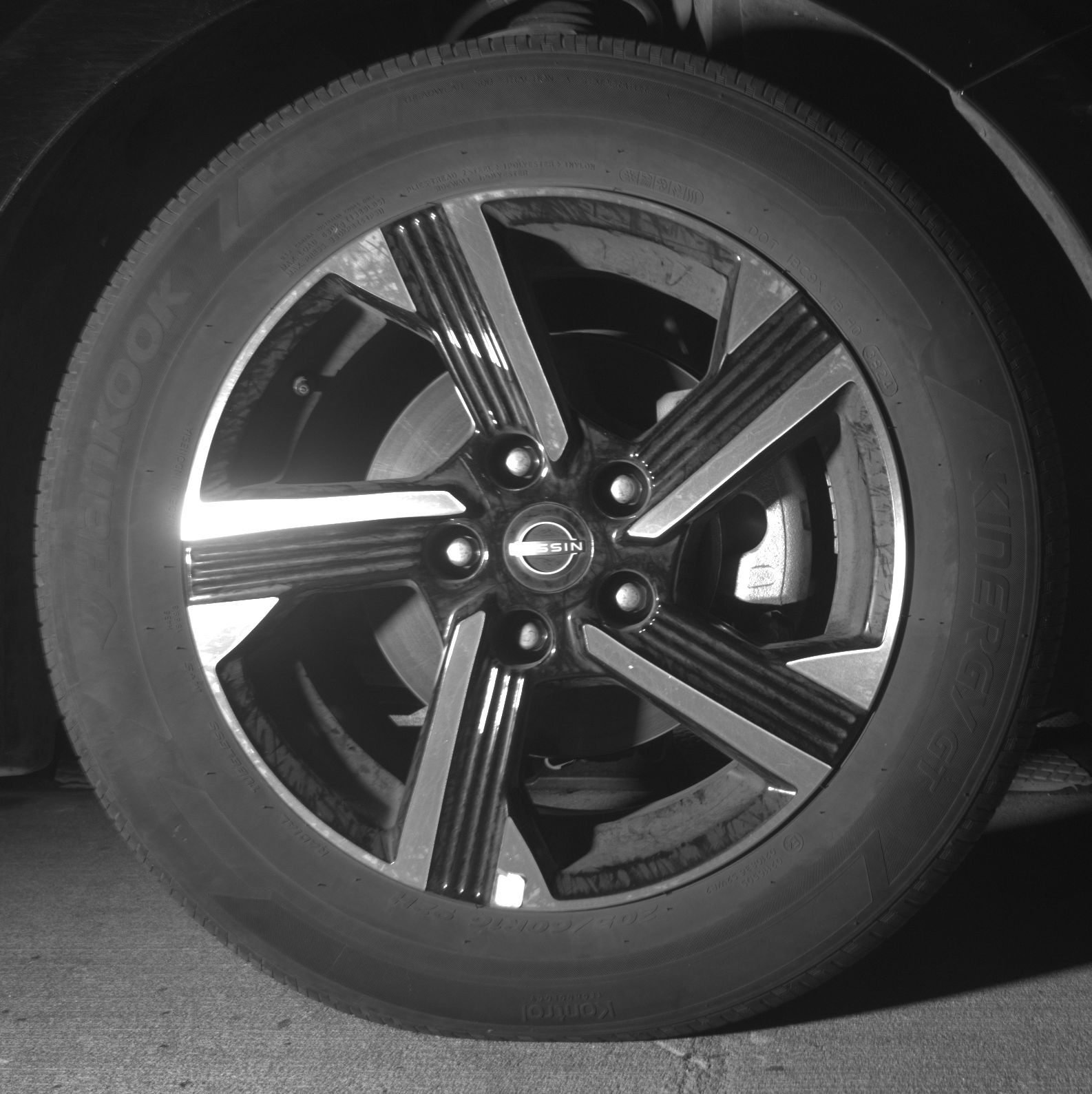 Thumbnail: 2025 Nissan Sentra - 10