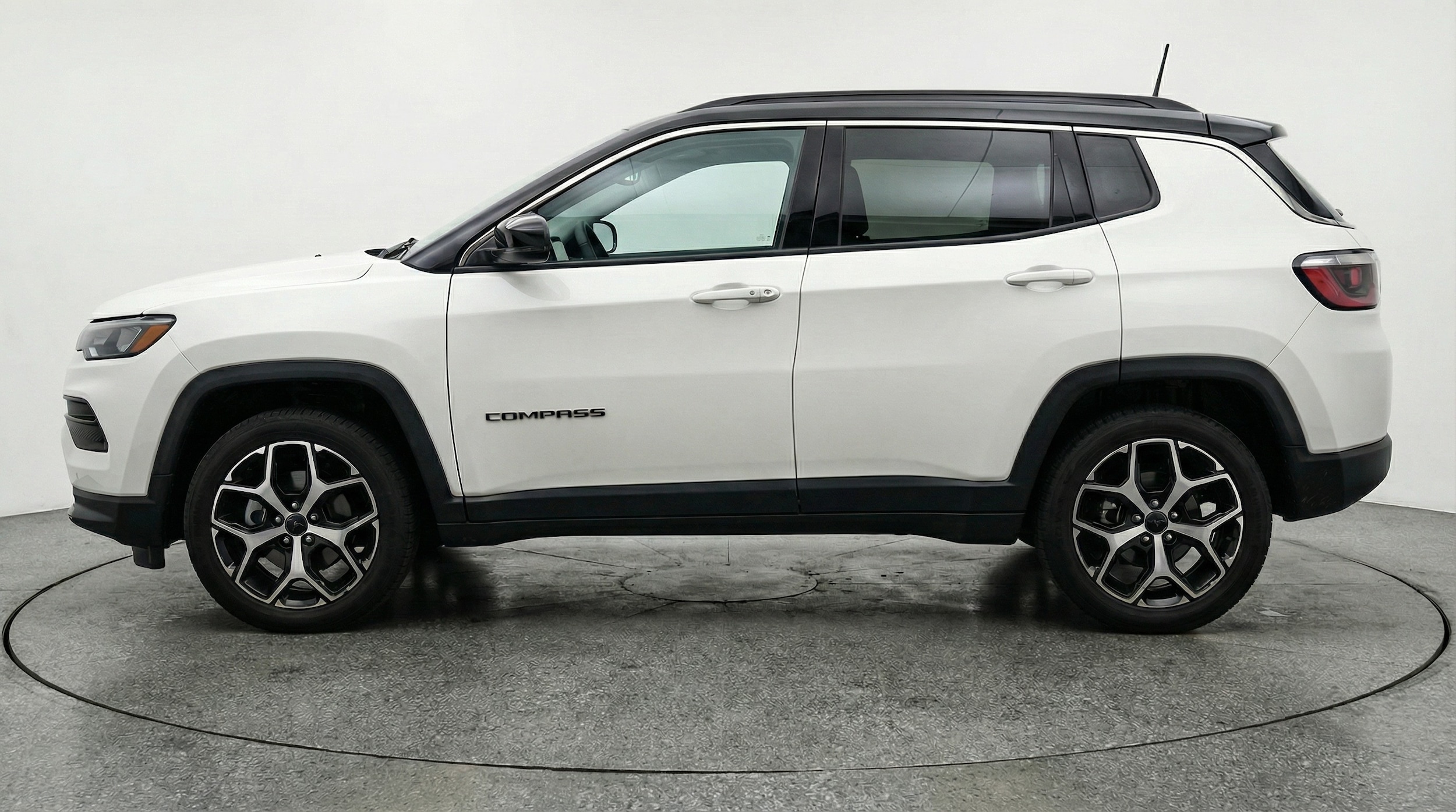 Thumbnail: 2025 Jeep Compass - 4