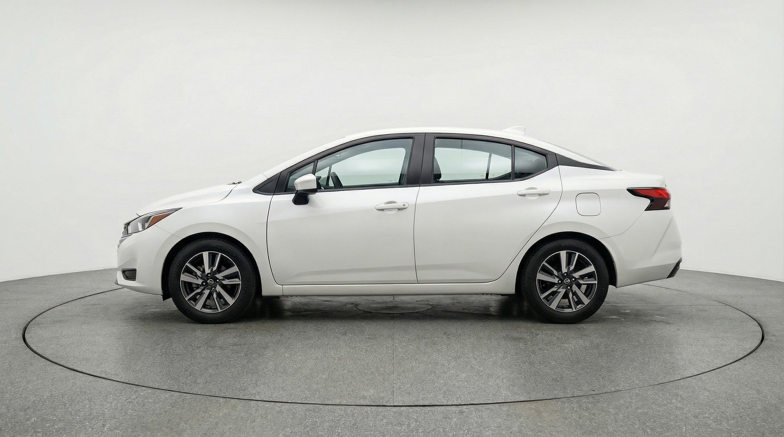 Thumbnail: 2025 Nissan Versa - 5