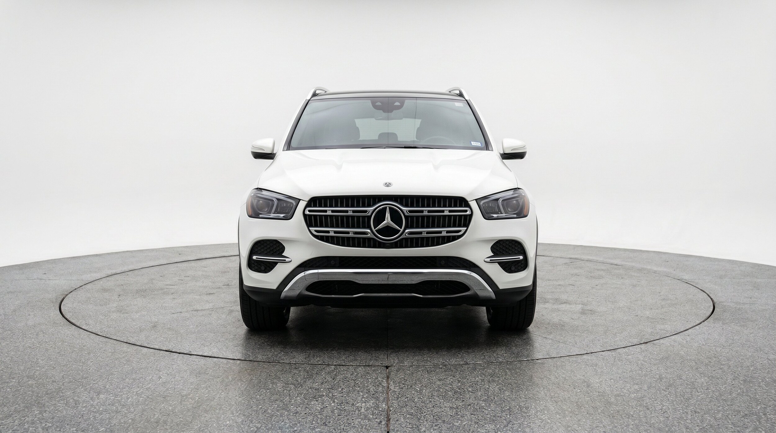 Thumbnail: 2026 Mercedes-Benz GLE - 2