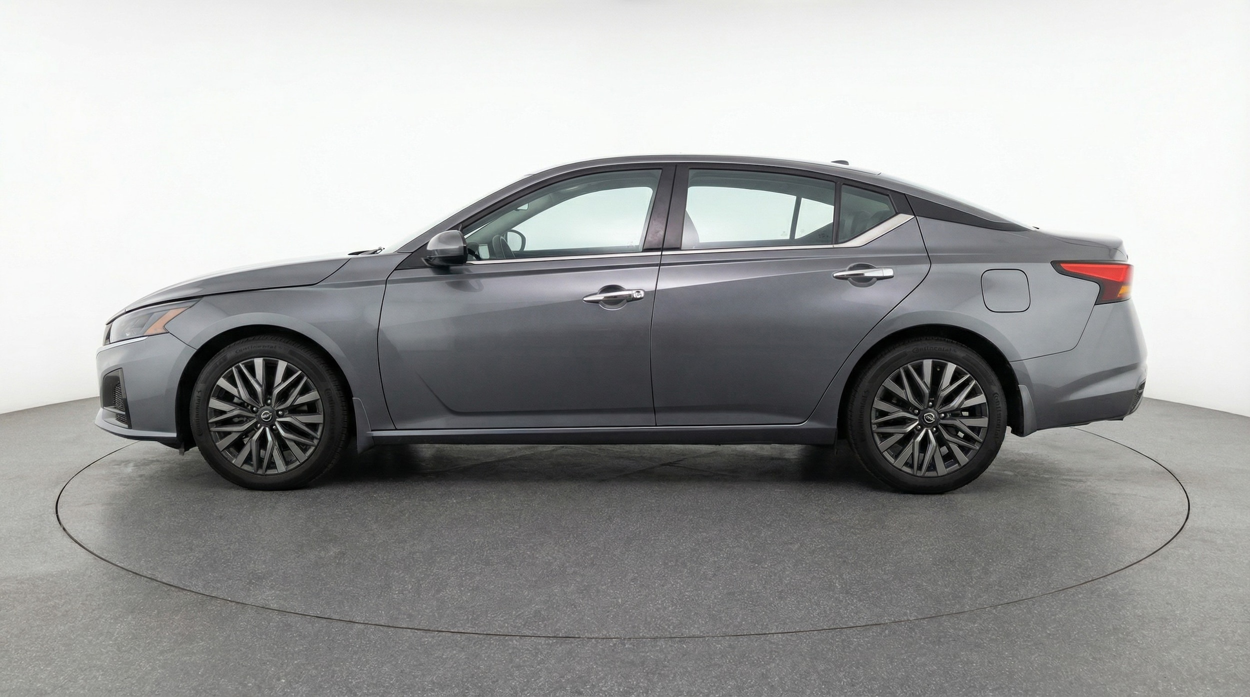 Thumbnail: 2025 Nissan Altima - 4