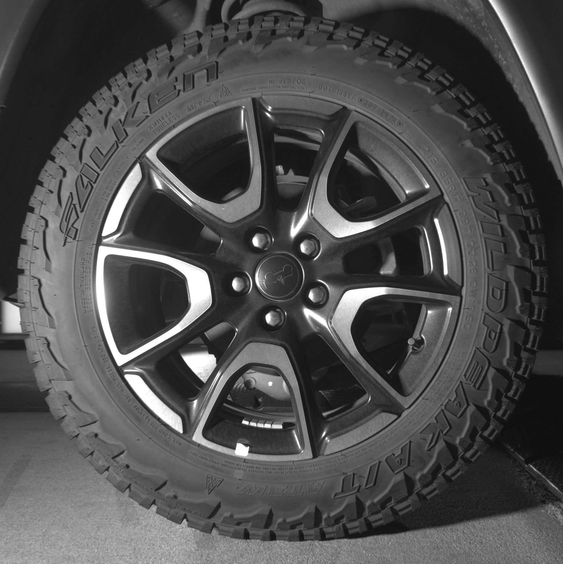 Thumbnail: 2025 Jeep Compass - 15