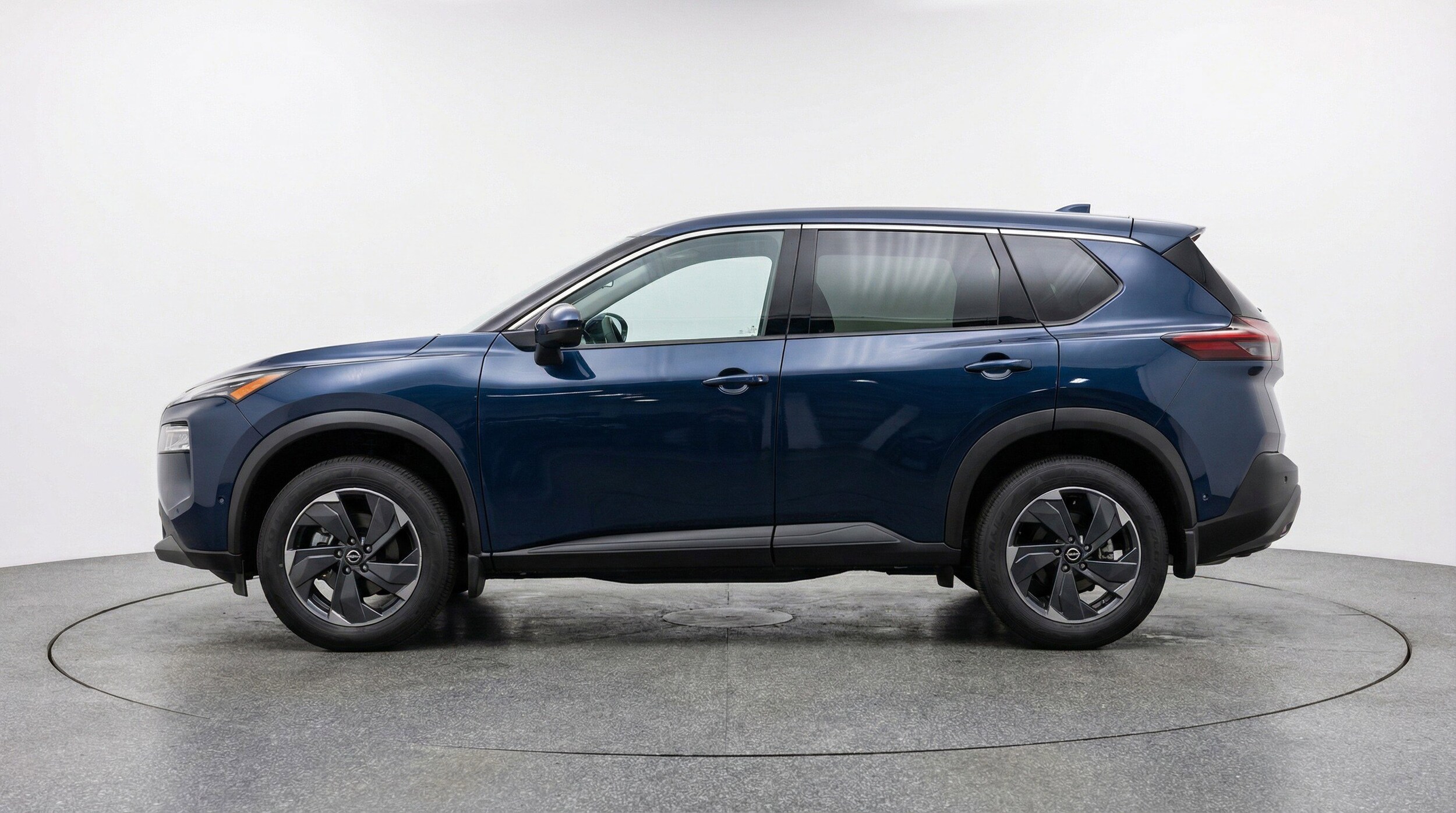 Thumbnail: 2025 Nissan Rogue - 5