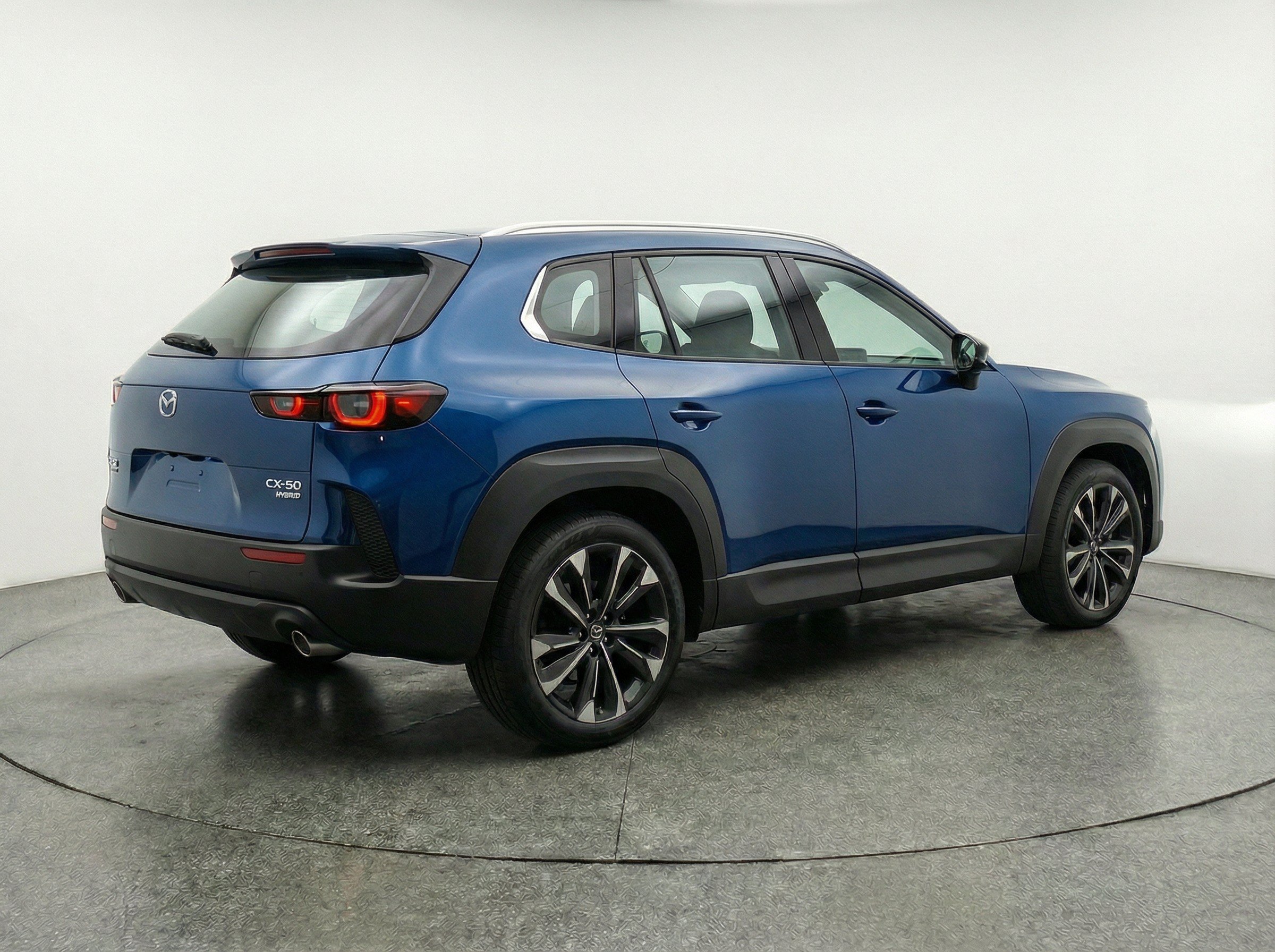 Thumbnail: 2025 Mazda CX-50 - 9