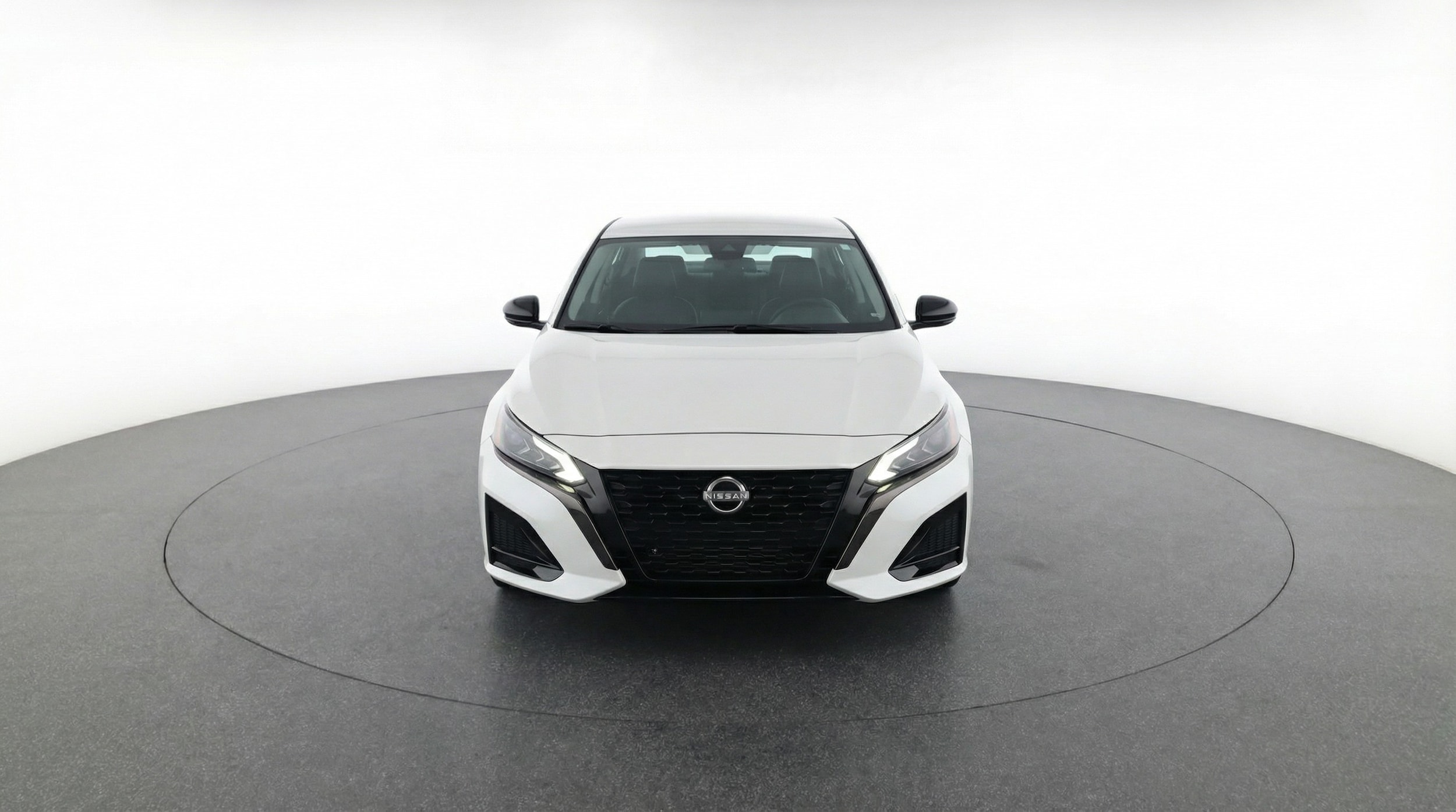 Thumbnail: 2025 Nissan Altima - 2